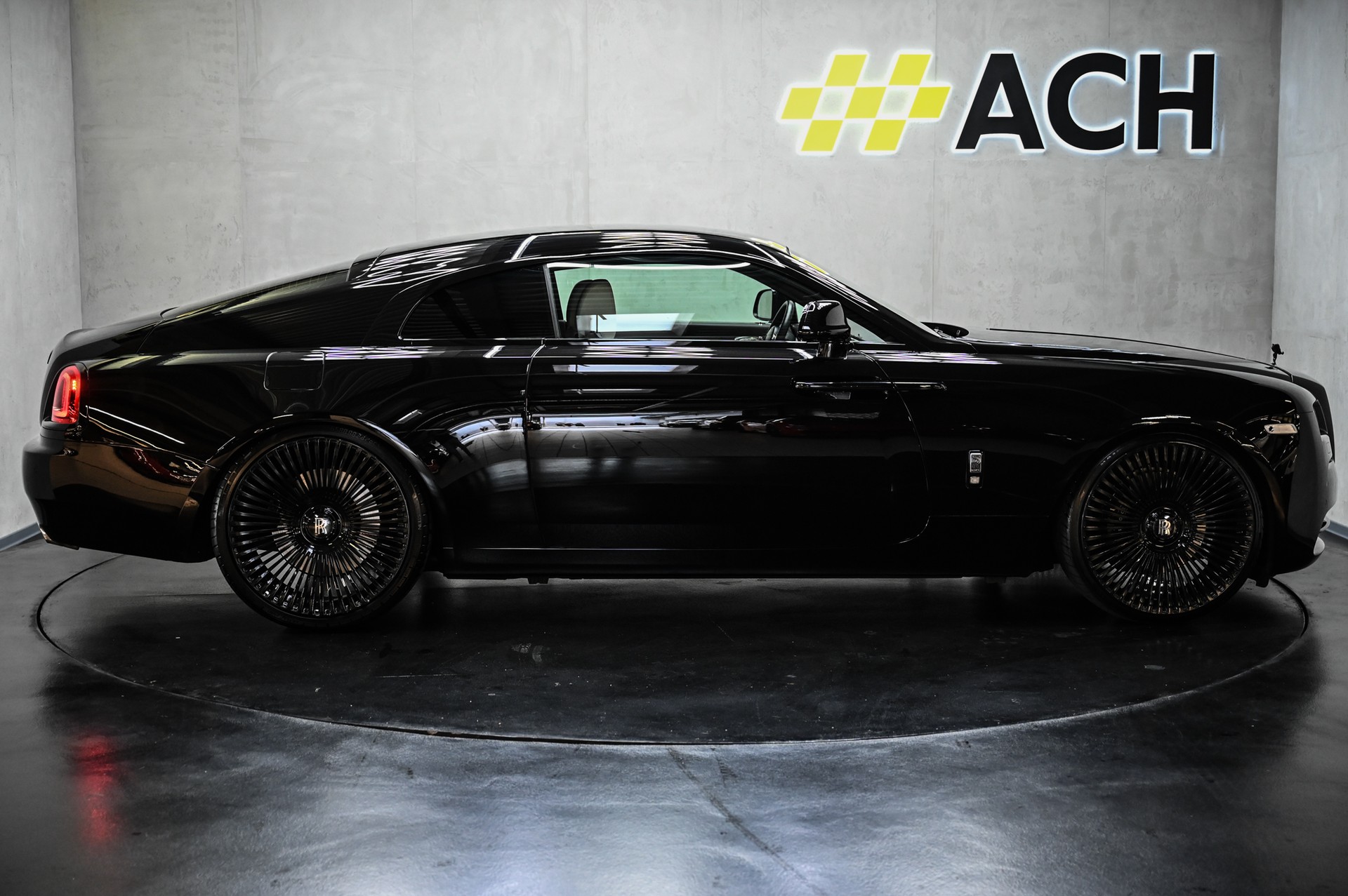 ROLLS-ROYCE Wraith 6.6 V12 "1 of 9 Inspired by Music Editions"-image-9