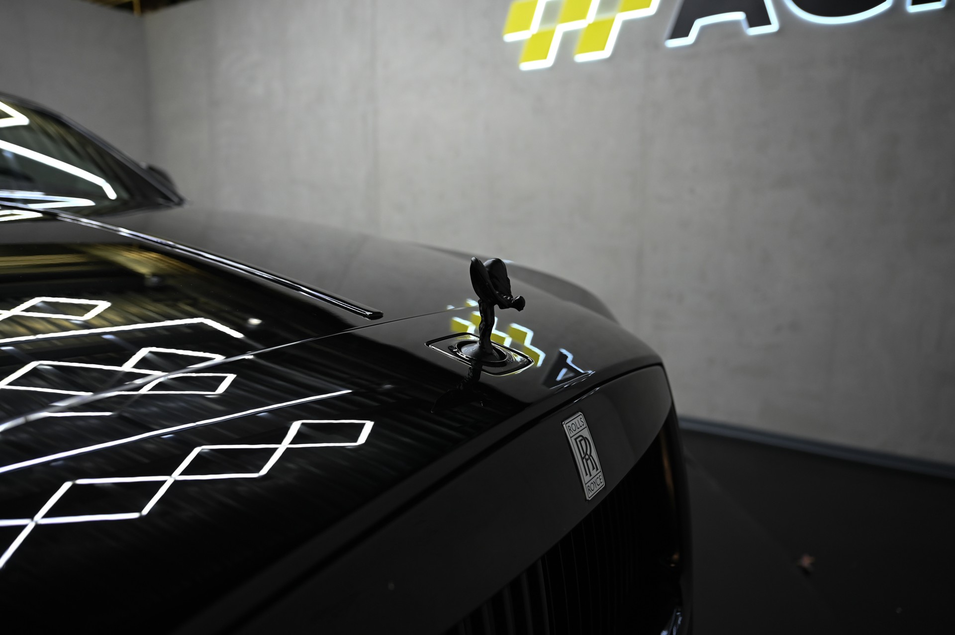 ROLLS-ROYCE Wraith 6.6 V12 "1 of 9 Inspired by Music Editions"-image-12