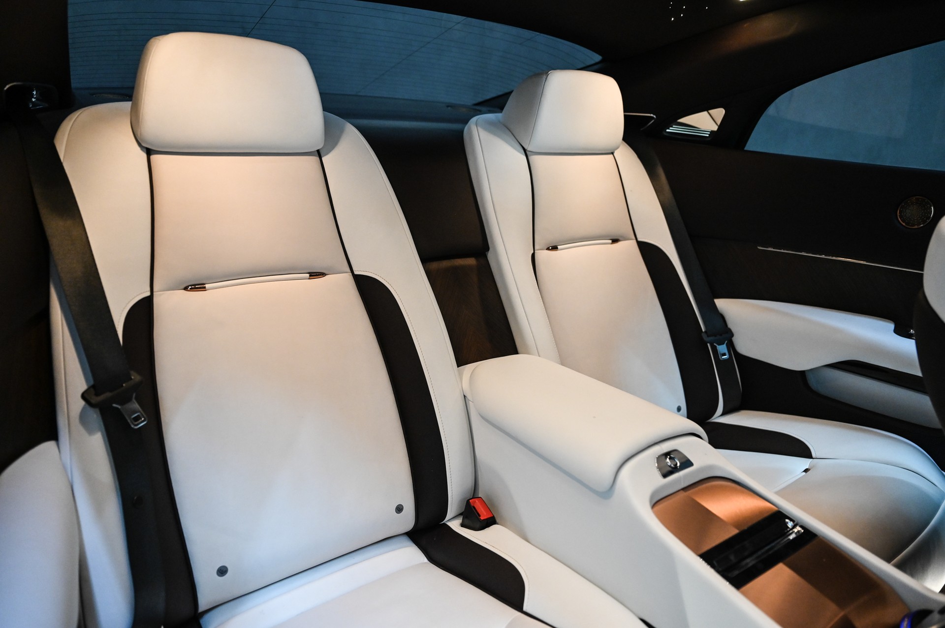 ROLLS-ROYCE Wraith 6.6 V12 "1 of 9 Inspired by Music Editions"-image-23