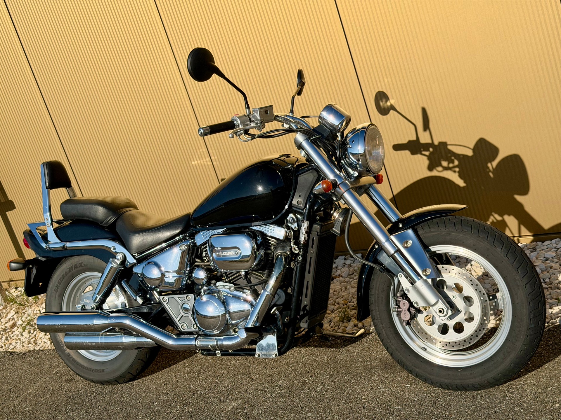 SUZUKI VZ 800 Marauder V-showroom-element-2