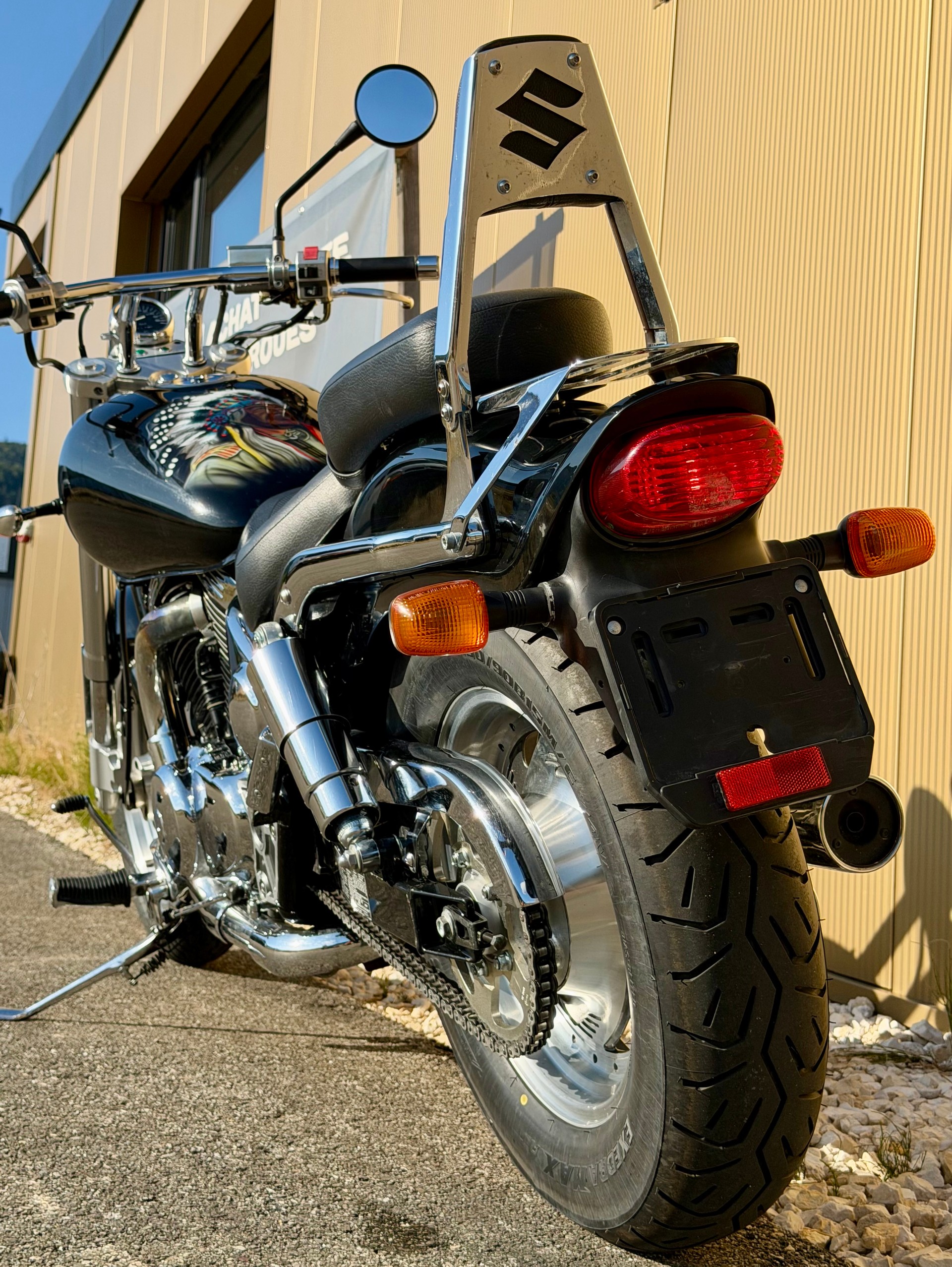 SUZUKI VZ 800 Marauder V-image-12