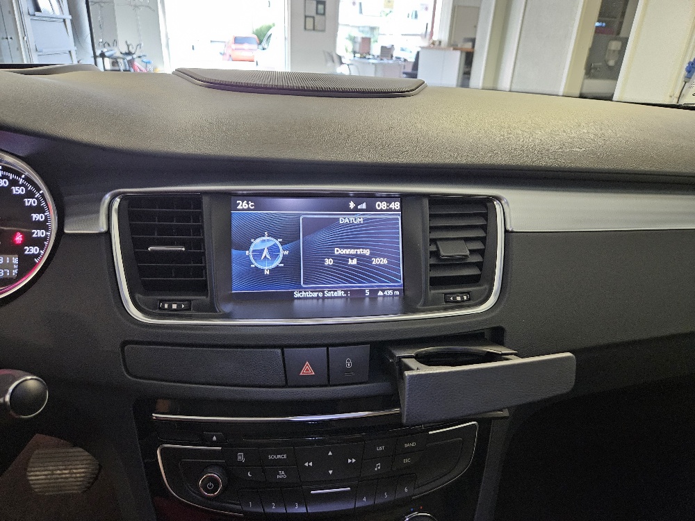 PEUGEOT 508 SW 2.2 HDI GT Automatic-image-10