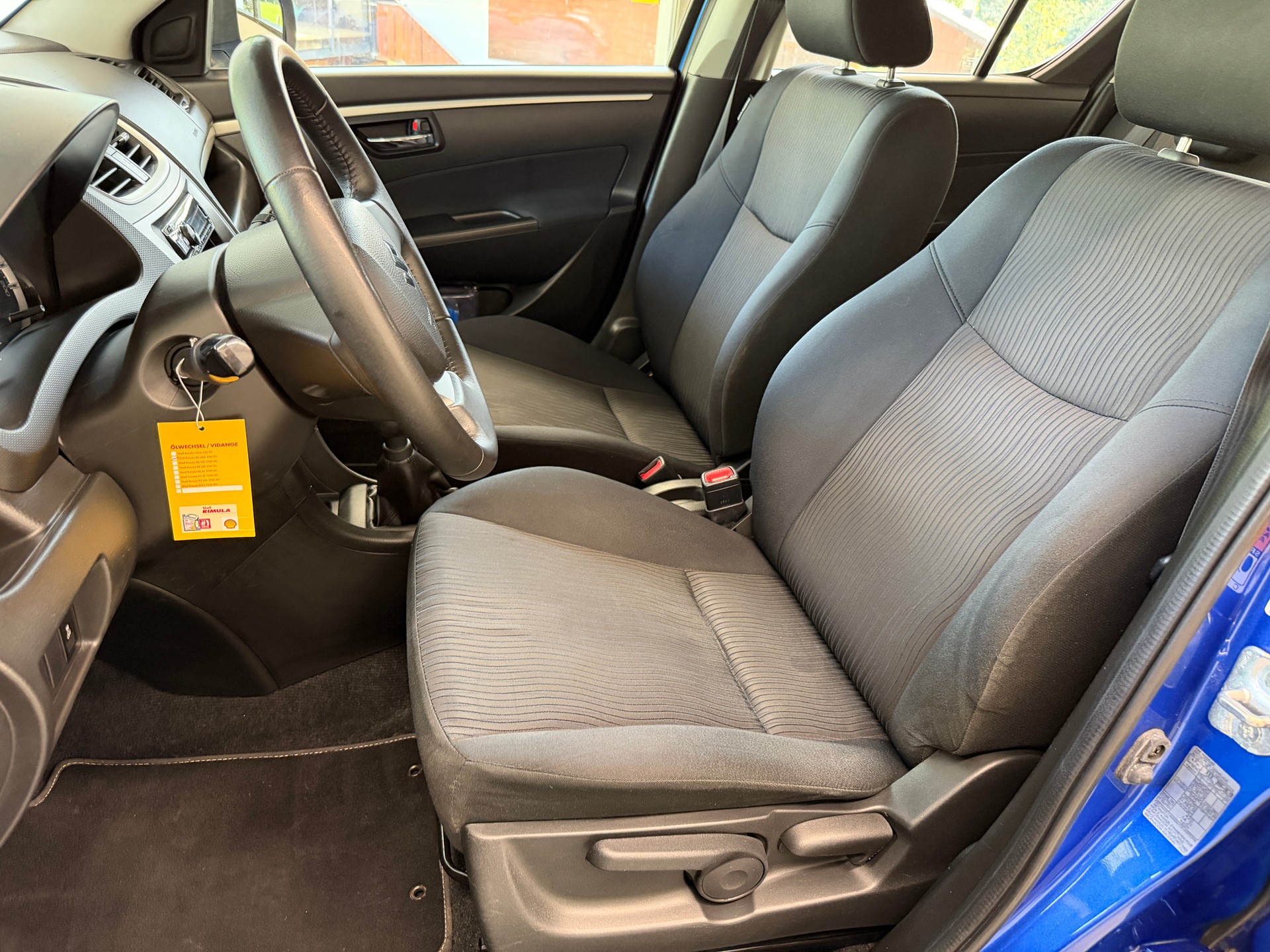 SUZUKI Swift 1.2i 16V GL 4x4-image-11