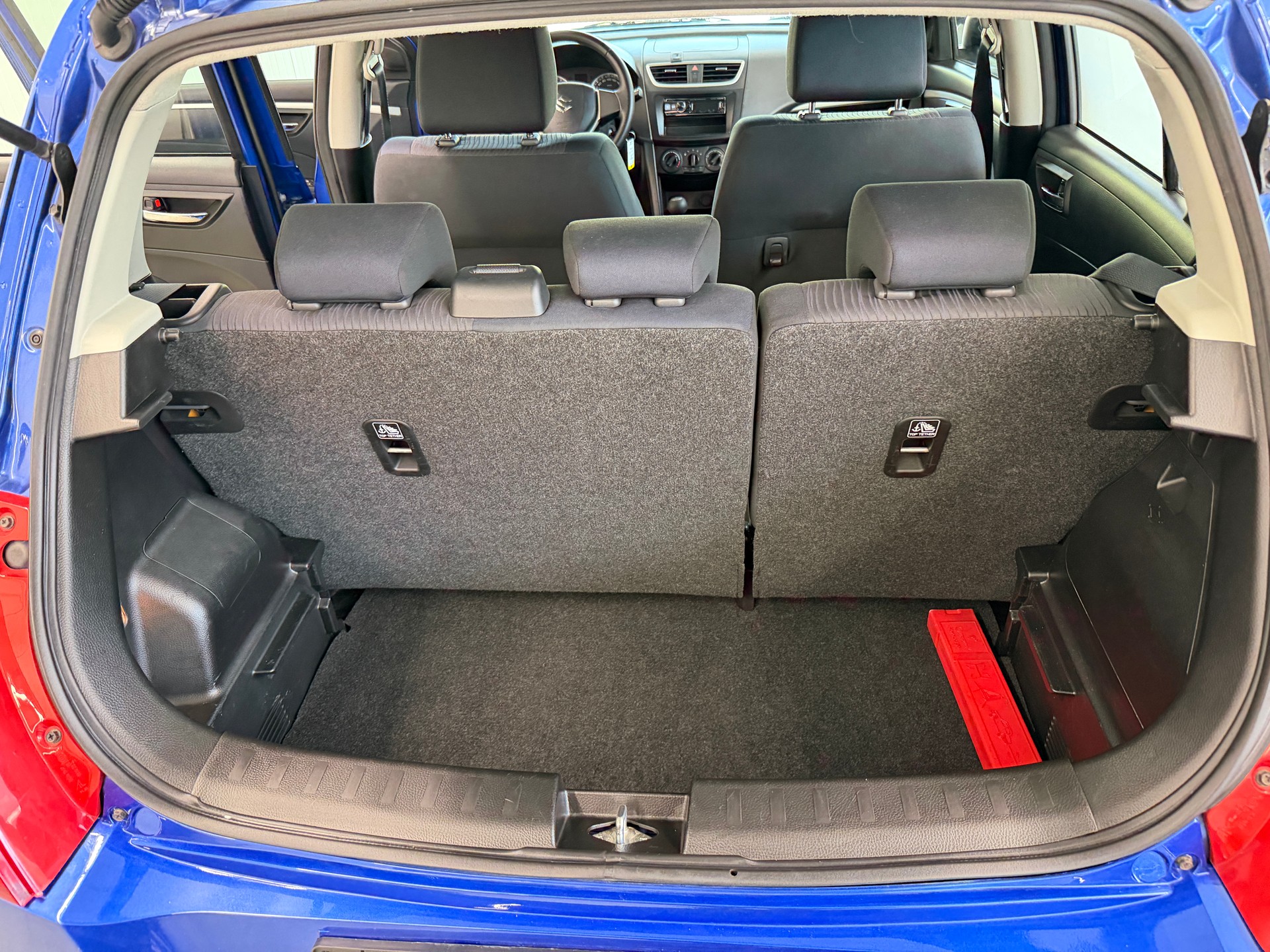 SUZUKI Swift 1.2i 16V GL 4x4-image-14