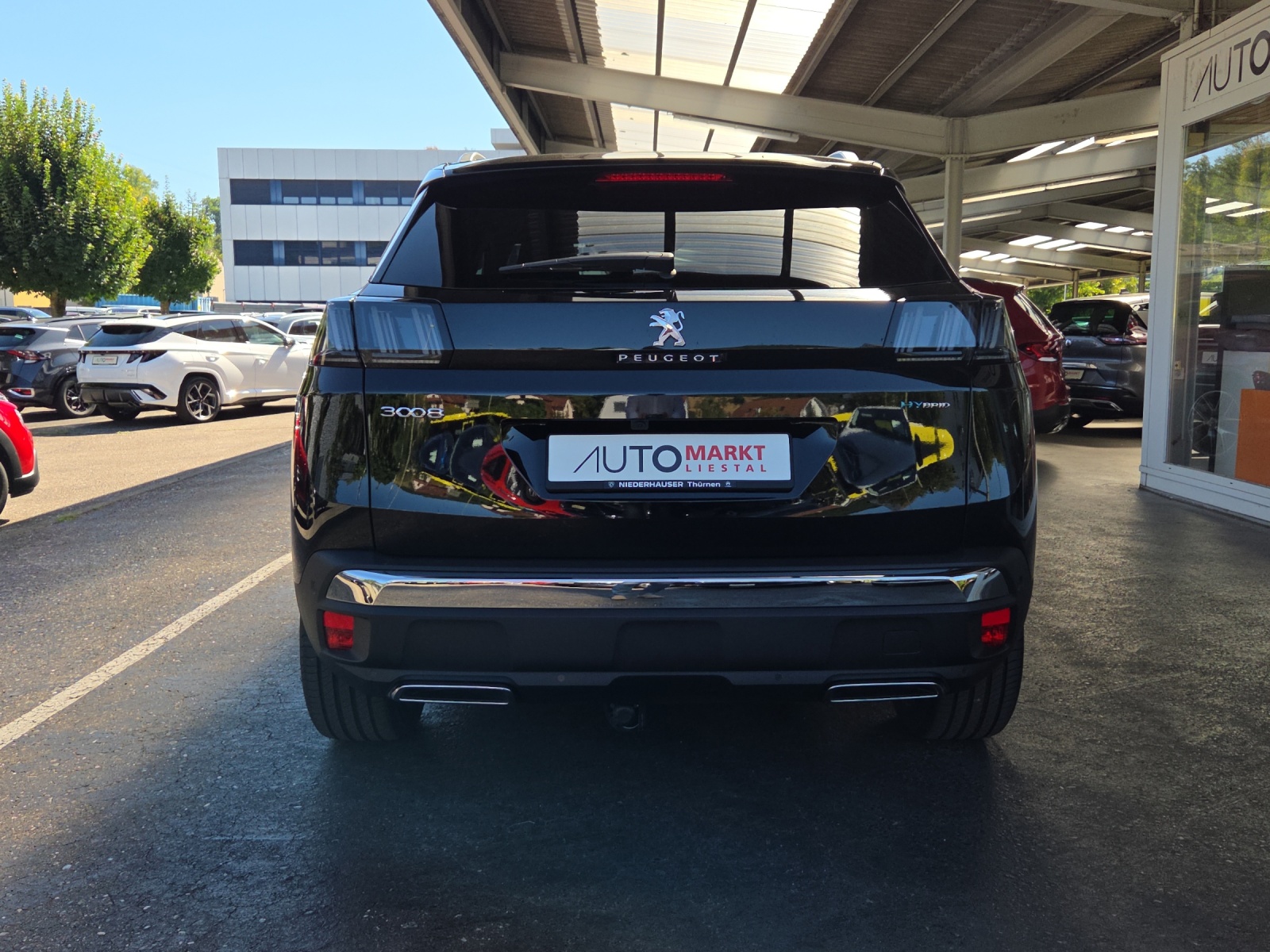 PEUGEOT 3008 225e Hybrid2 GT EAT8-image-3