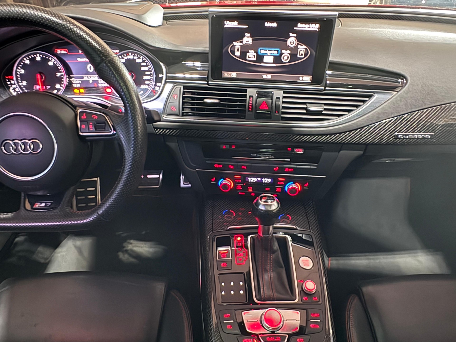 AUDI RS7-image-7
