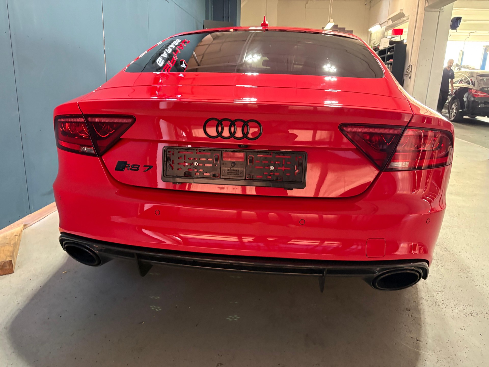 AUDI RS7-image-6