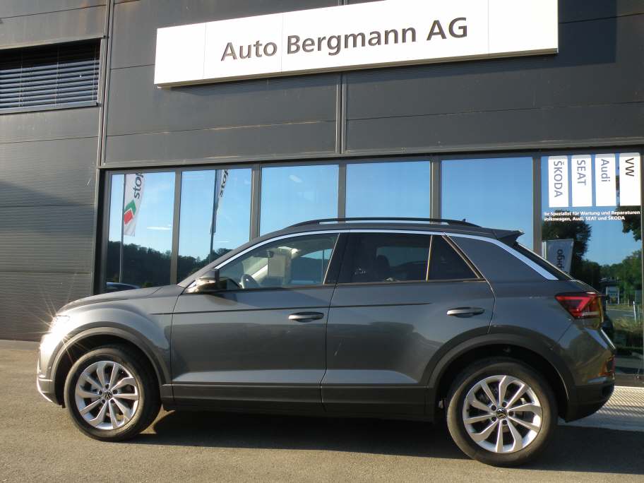 VW T-Roc 1.5 TSI Life United DSG-image-0
