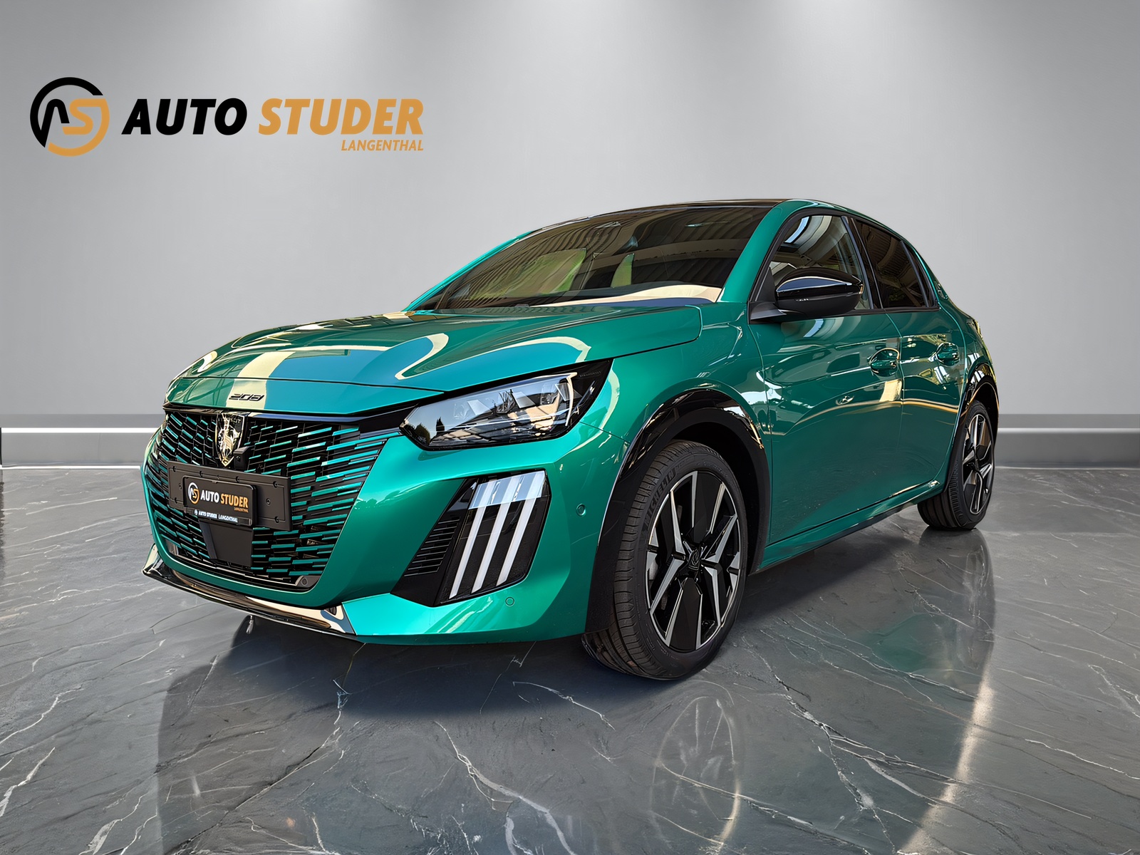 PEUGEOT 208 1.2 Hybrid 145 GT Exclusive-showroom-element-1