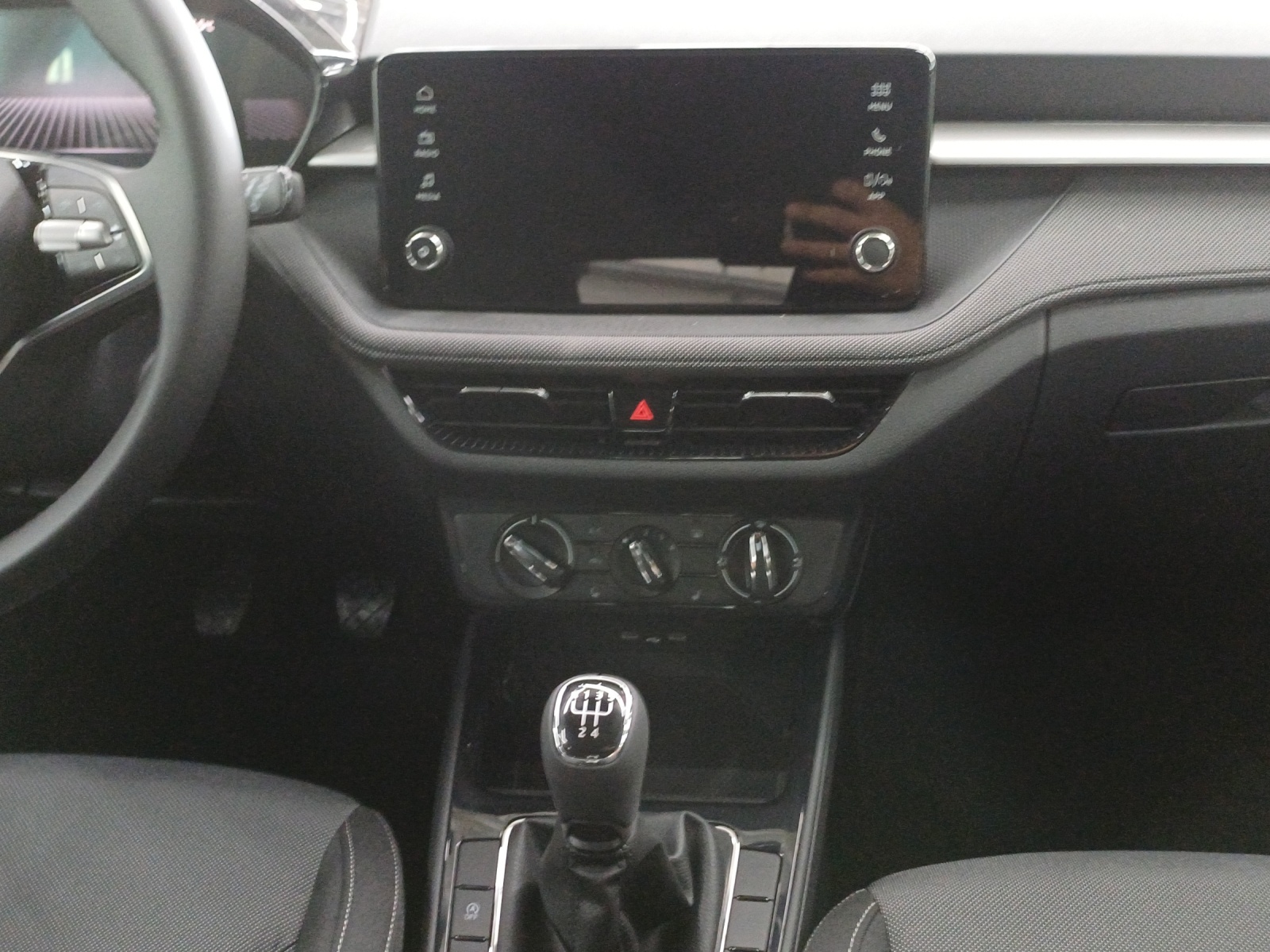 SKODA Fabia 1.0 TSI Selection-image-10