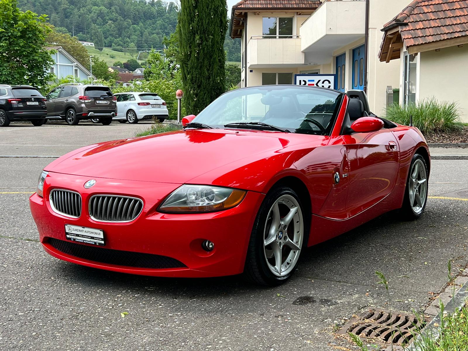 BMW Z4 3.0i Roadster-image-3