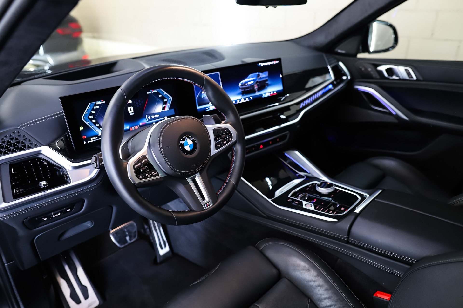 BMW X6 xDrive 48V M60i M Sport Pro Steptronic-image-13