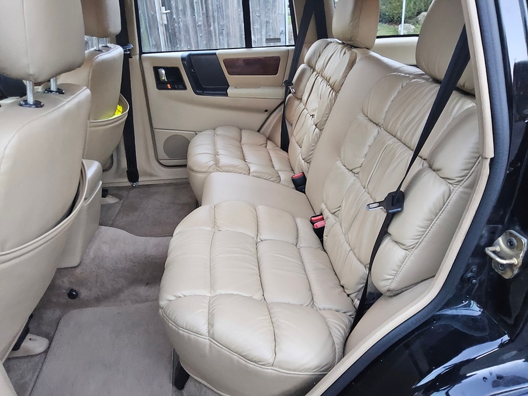 JEEP Grand Cherokee 5.2 Limited Automatic-image-12