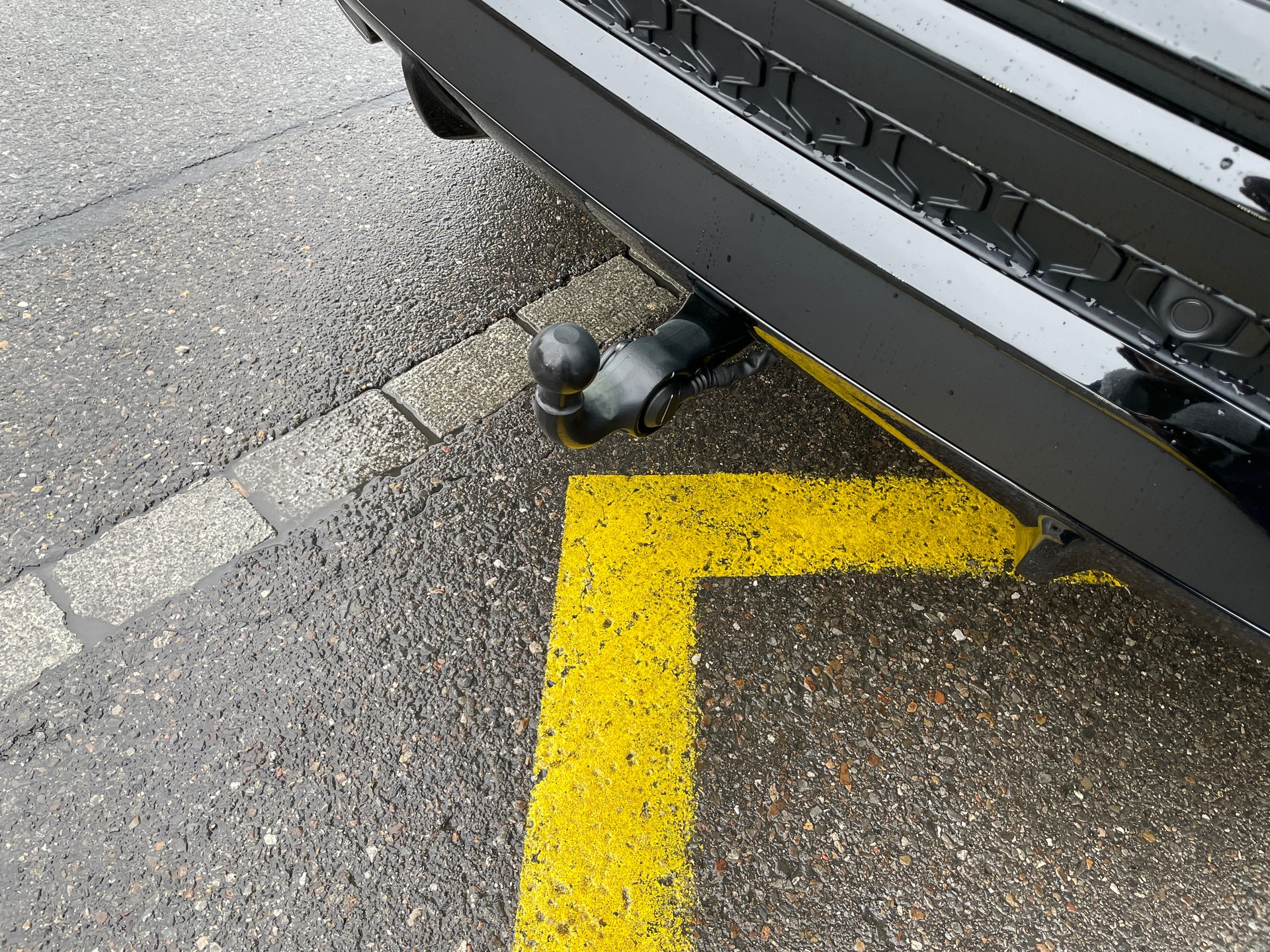 AUDI Q5 Sportback e-hybrid quattro S-tronic-image-8