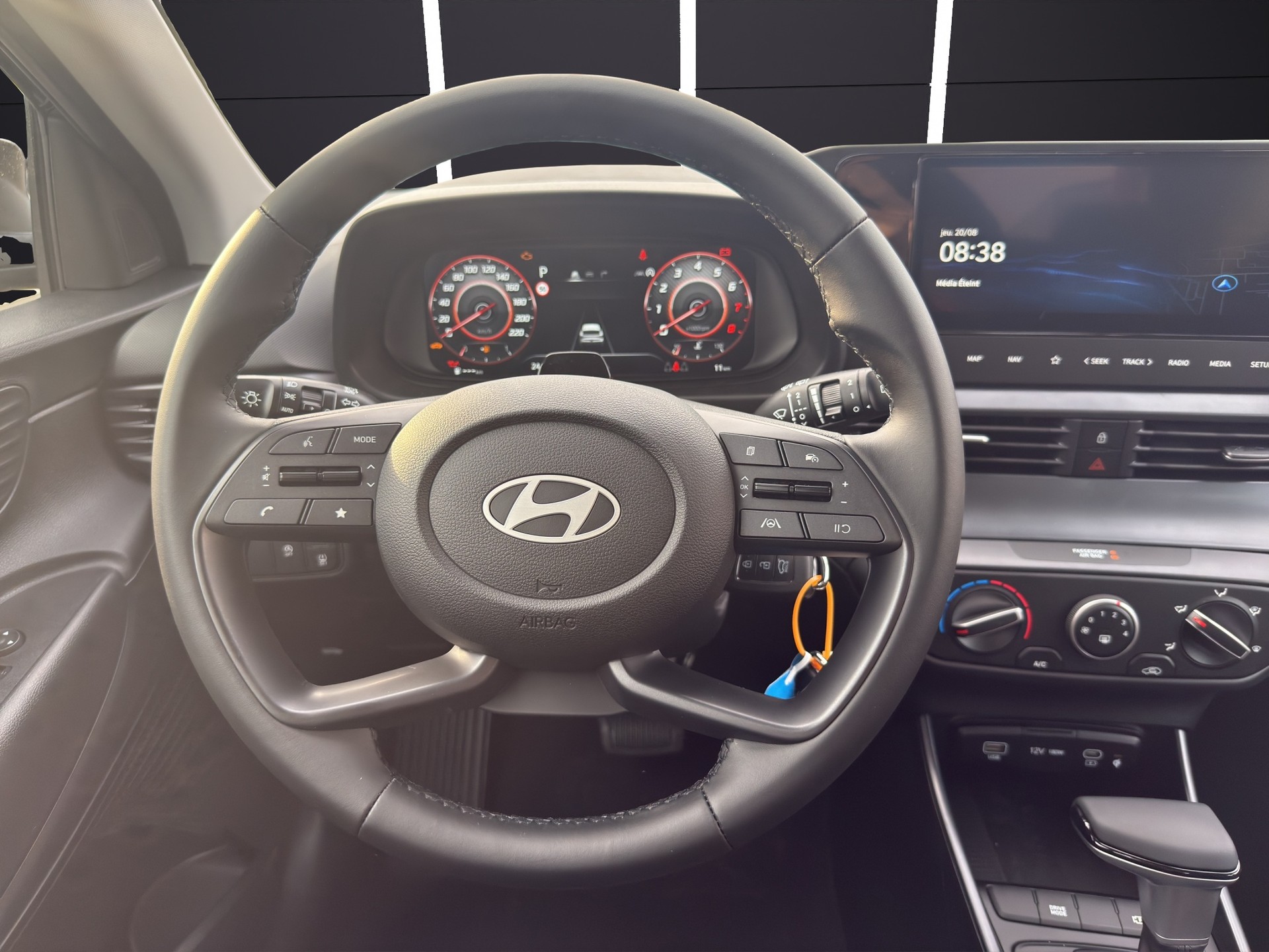 HYUNDAI i20 1.0 T-GDi Origo-image-9