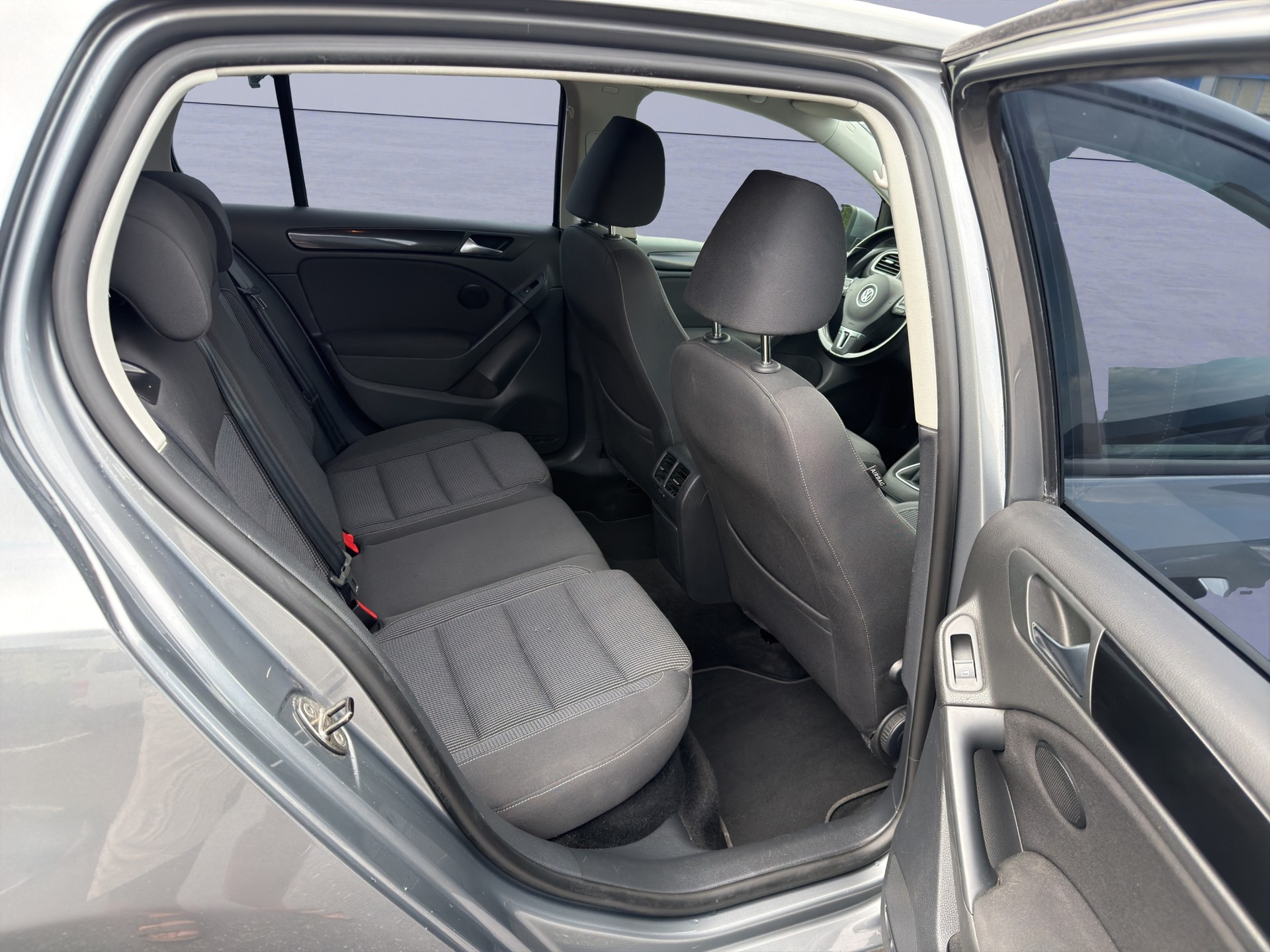 VW Golf 1.2 TSI BlueMotion Technology Trendline-image-11