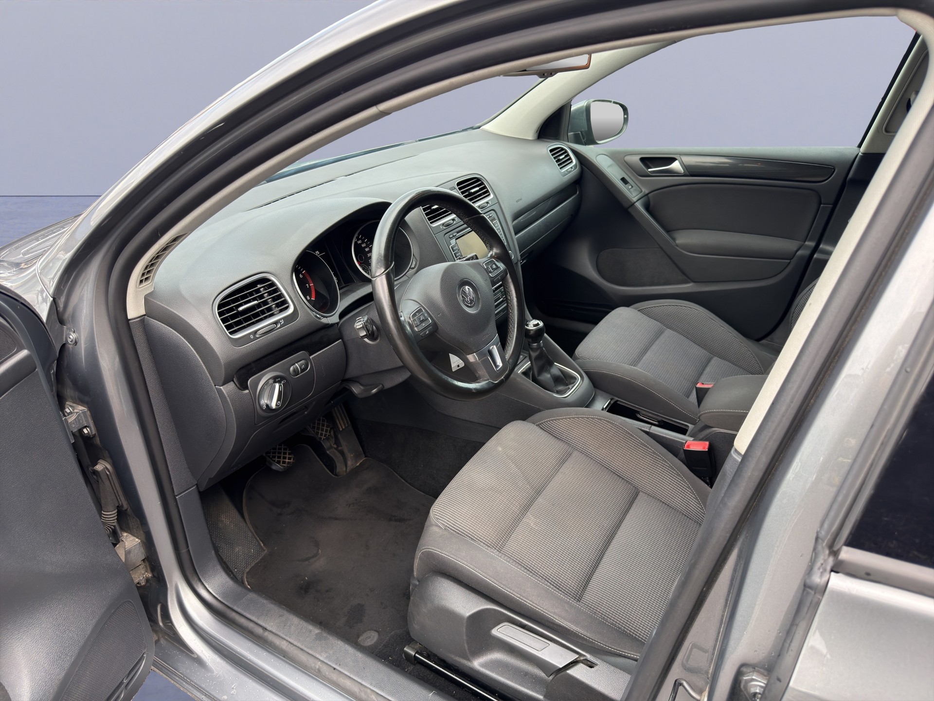VW Golf 1.2 TSI BlueMotion Technology Trendline-image-10