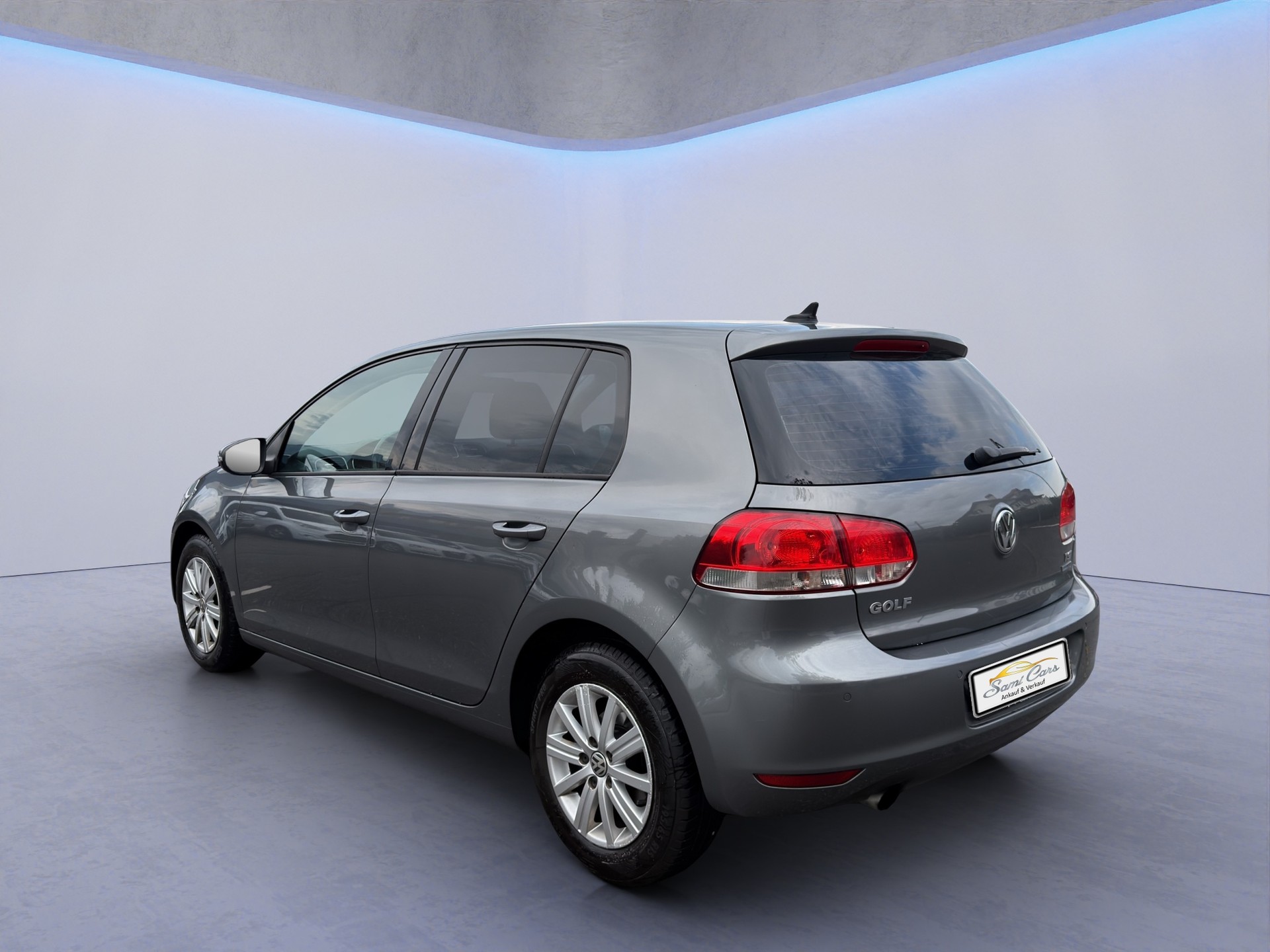 VW Golf 1.2 TSI BlueMotion Technology Trendline-image-3