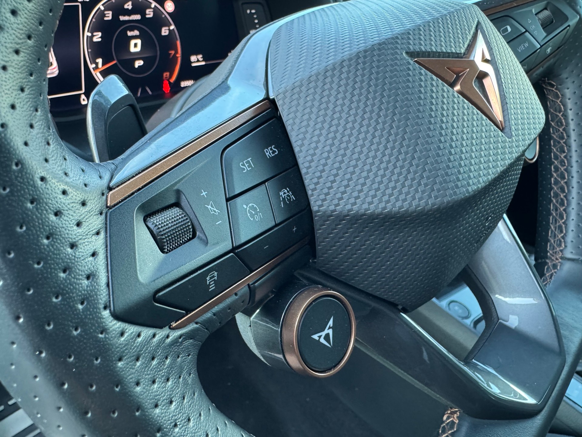 CUPRA Ateca 2.0TSI VZ 4Drive DSG-image-26