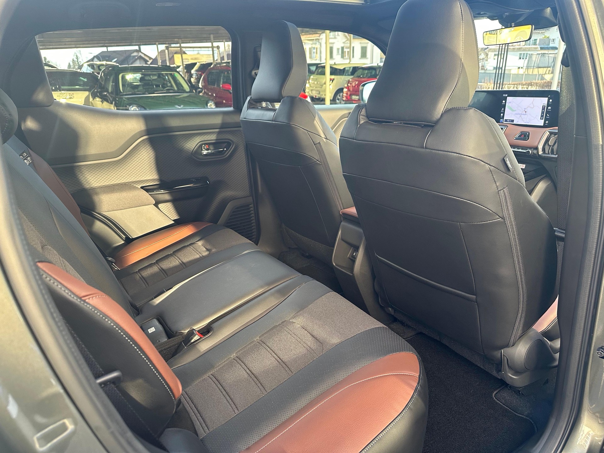 SUZUKI e Vitara Compact Top 4x4-image-11
