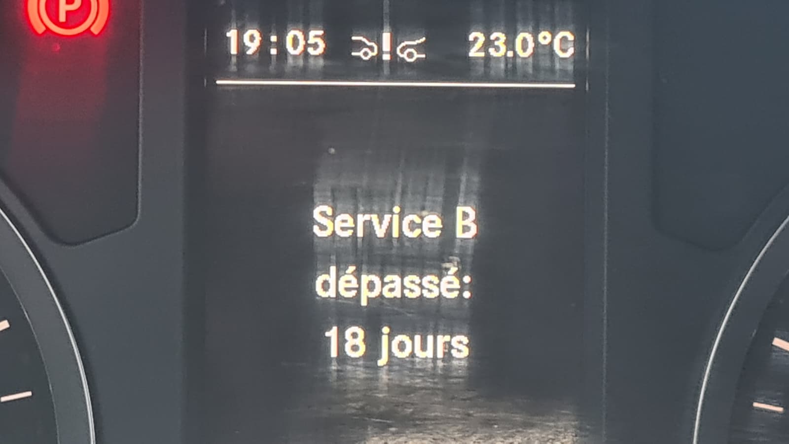 MERCEDES-BENZ Vito 114 CDI Extralang 9G-Tronic 4M Base ** 3-Plätzer ** Gr-Navi ** Anh-Kupplung ** Klimaanlage ** PDC ** Neues Modell 2023 **-image-17