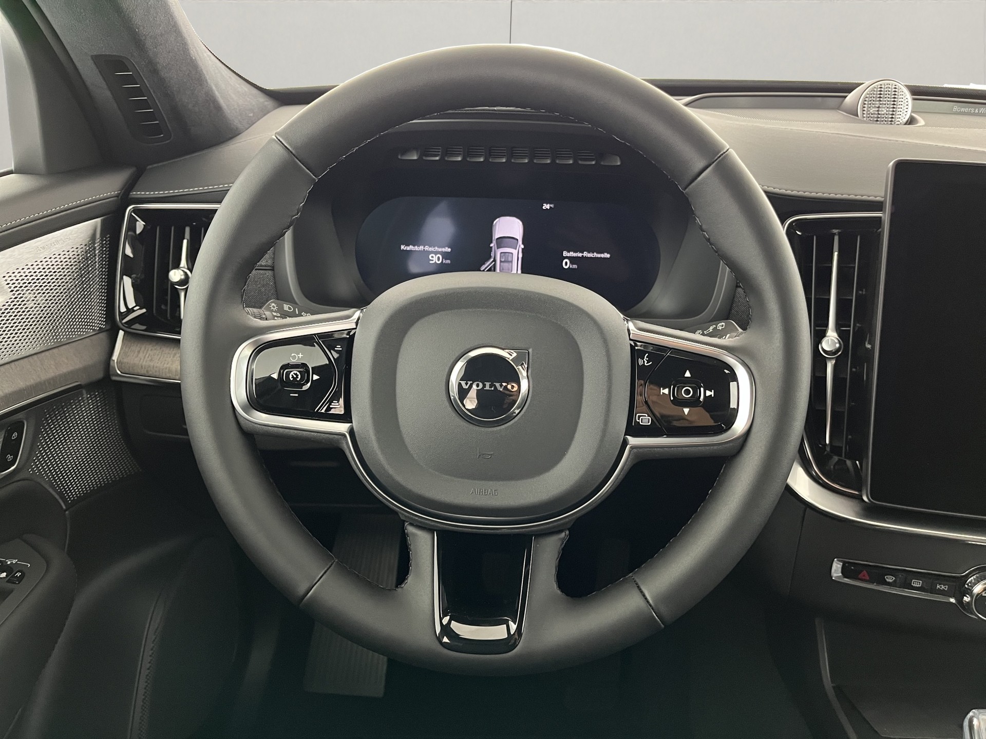 VOLVO XC90 2.0 T8 TE Ultra Dark eAWD-image-10