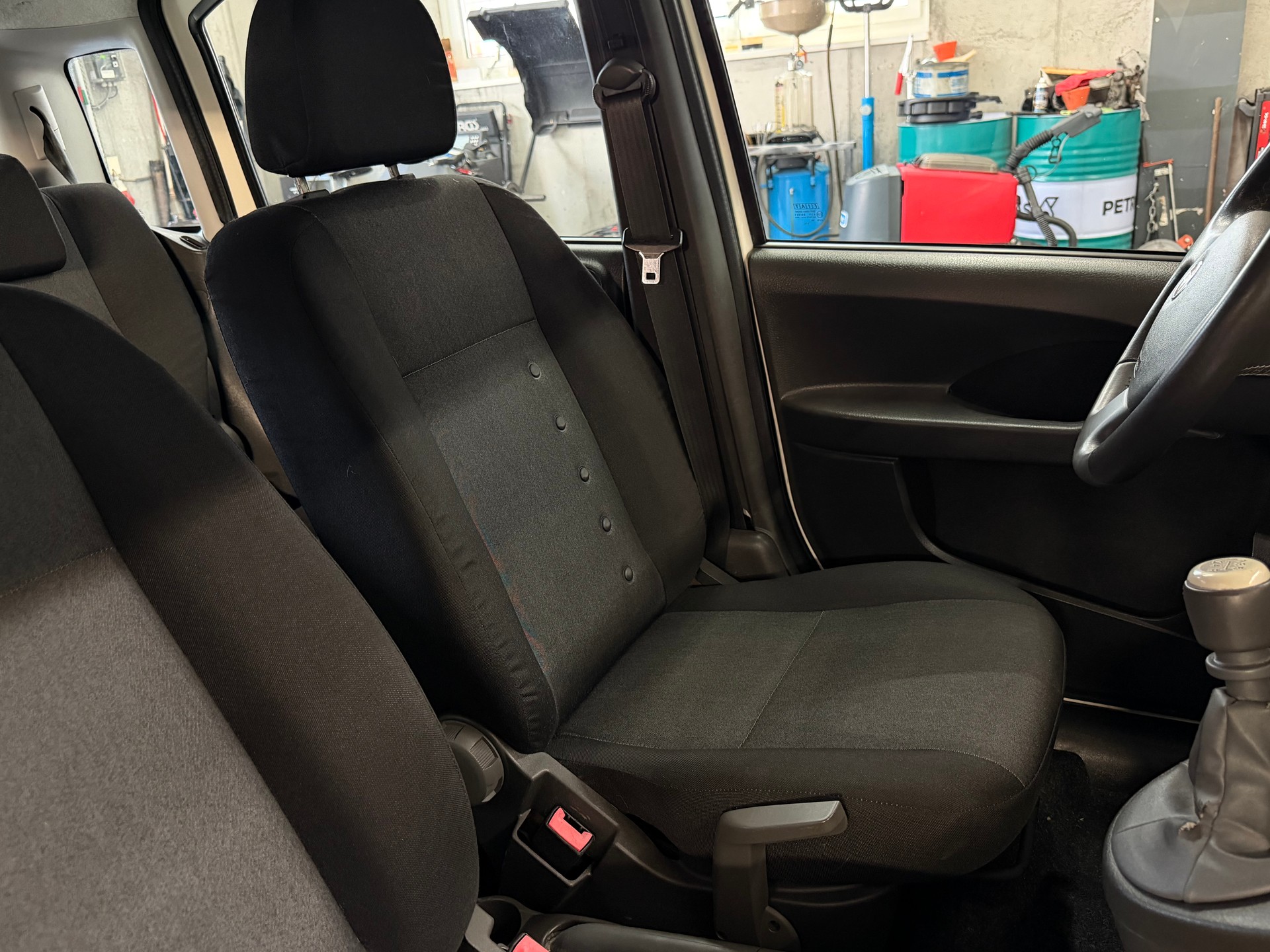 FIAT Panda 1.3 16V JTD Freestyle 4x4-image-15