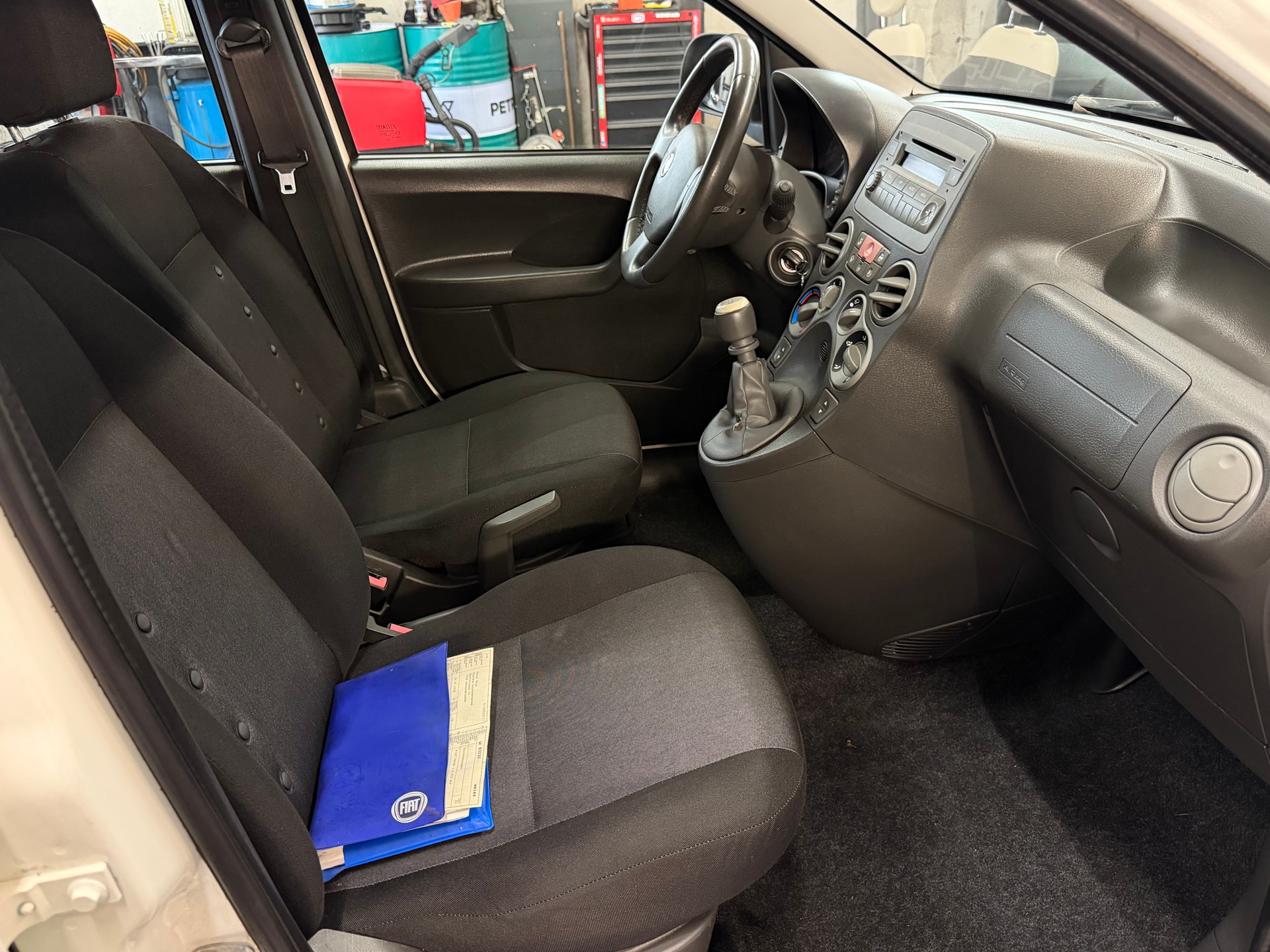 FIAT Panda 1.3 16V JTD Freestyle 4x4-image-13