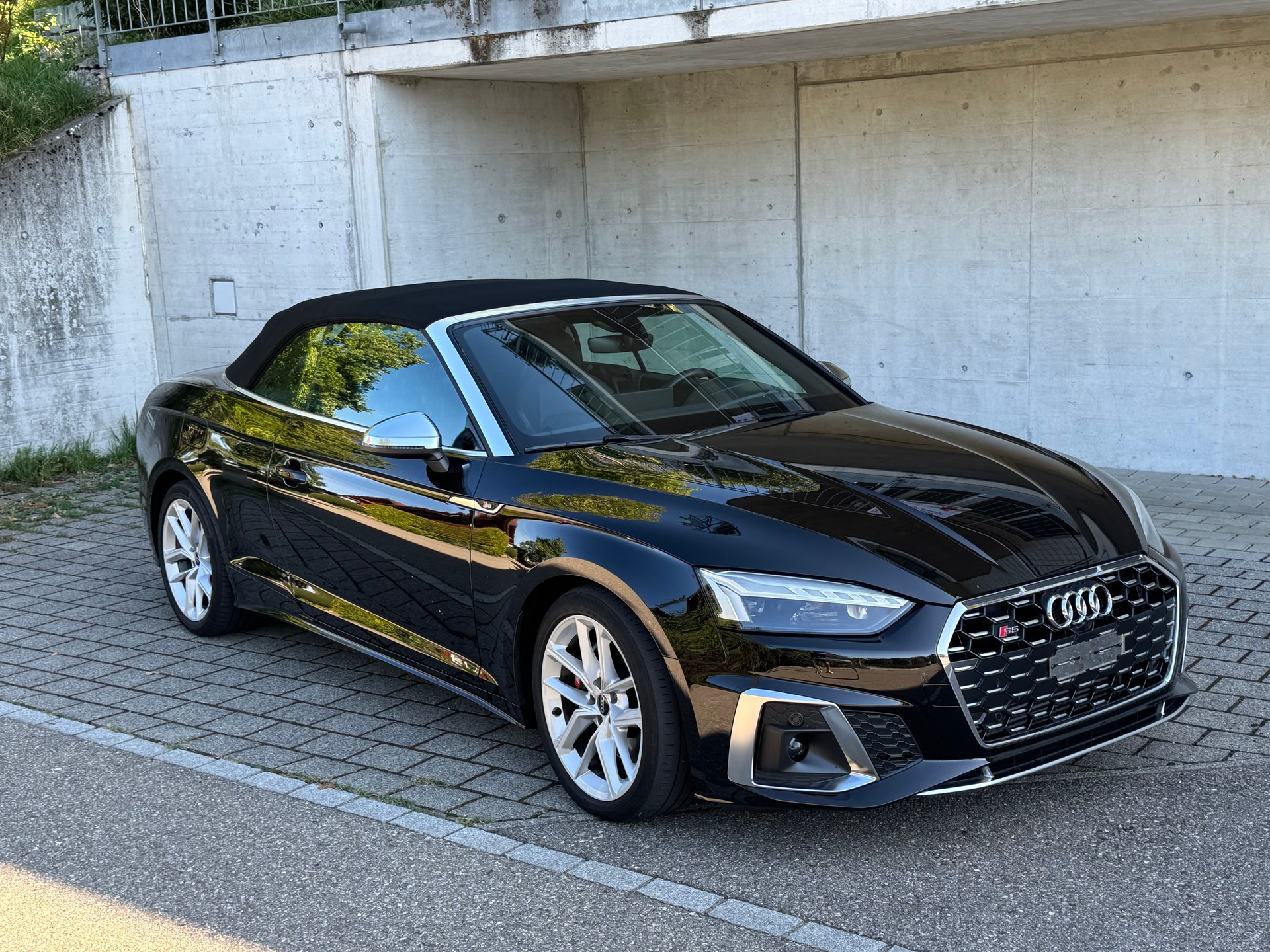 AUDI S5-image-5