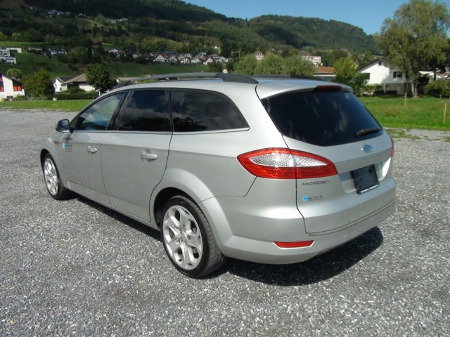 FORD Mondeo 2.0 TDCi 130 PS Titanium Kombi-image-5