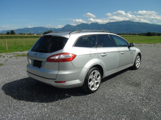 FORD Mondeo 2.0 TDCi 130 PS Titanium Kombi-image-7