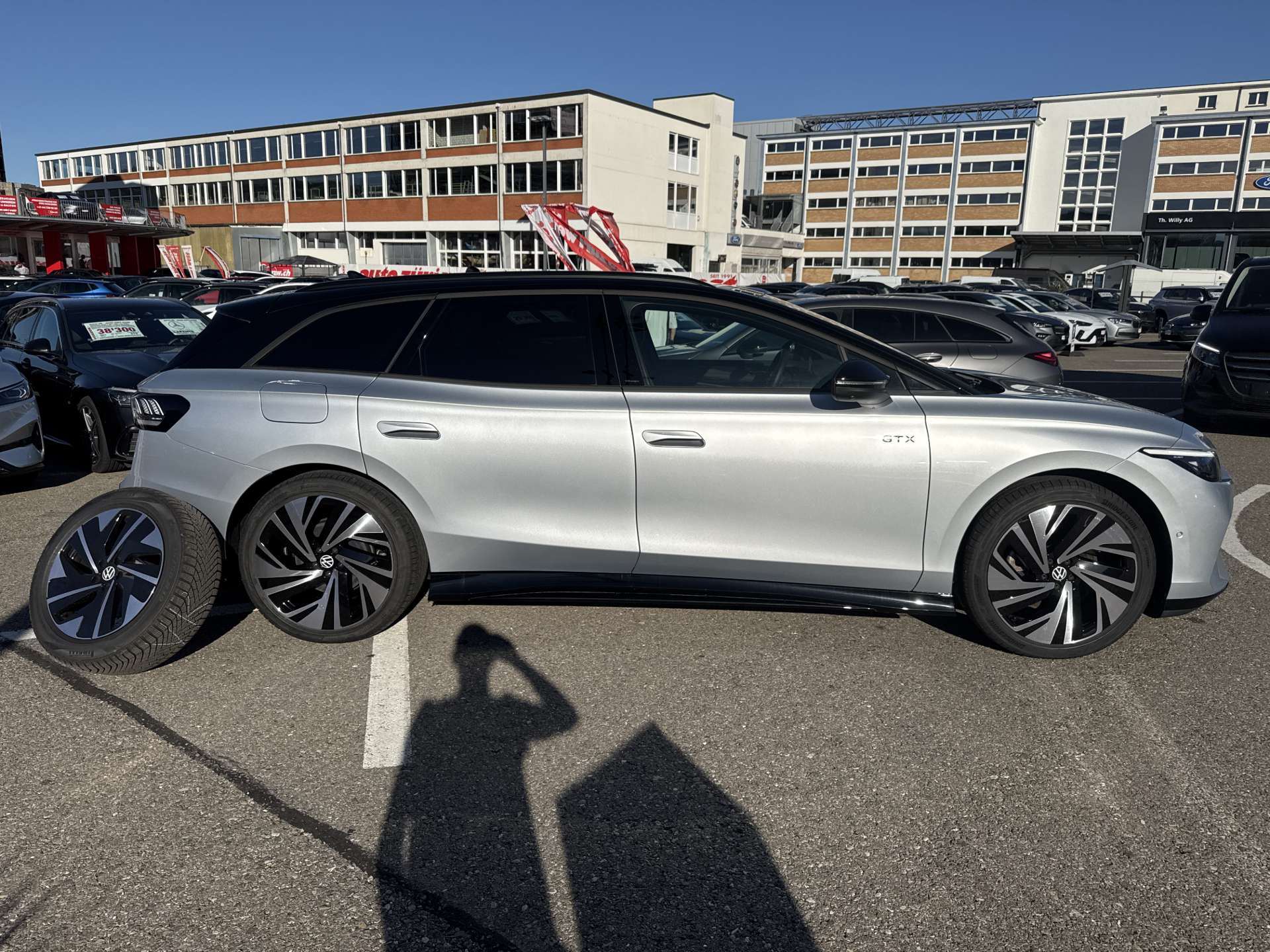 VW ID.7 Tourer GTX 86 kWh 340PS 4Motion Automat-image-10
