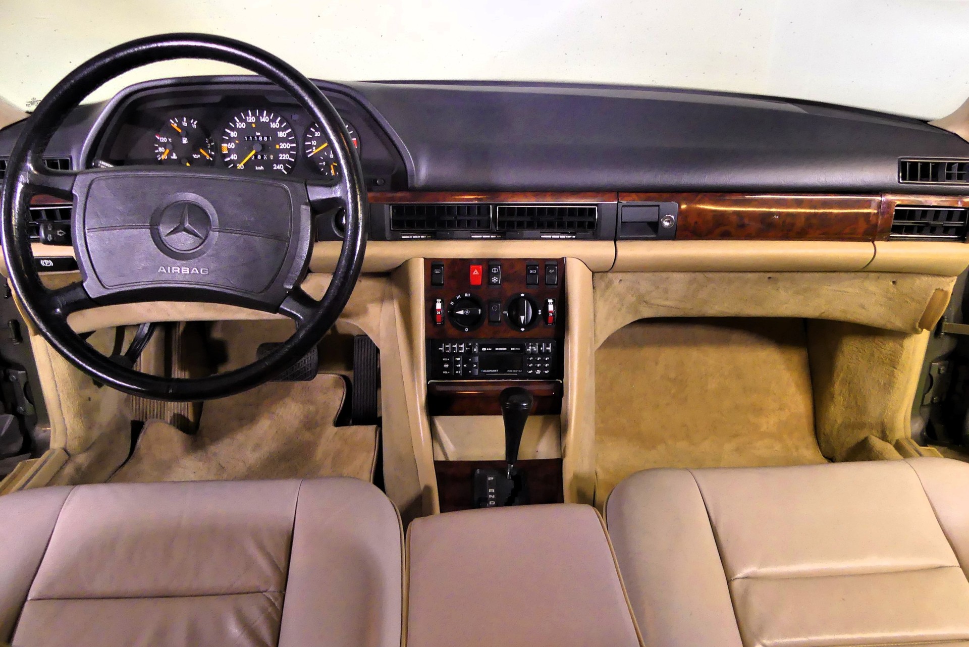 MERCEDES-BENZ 420 SEC Automatic-image-5
