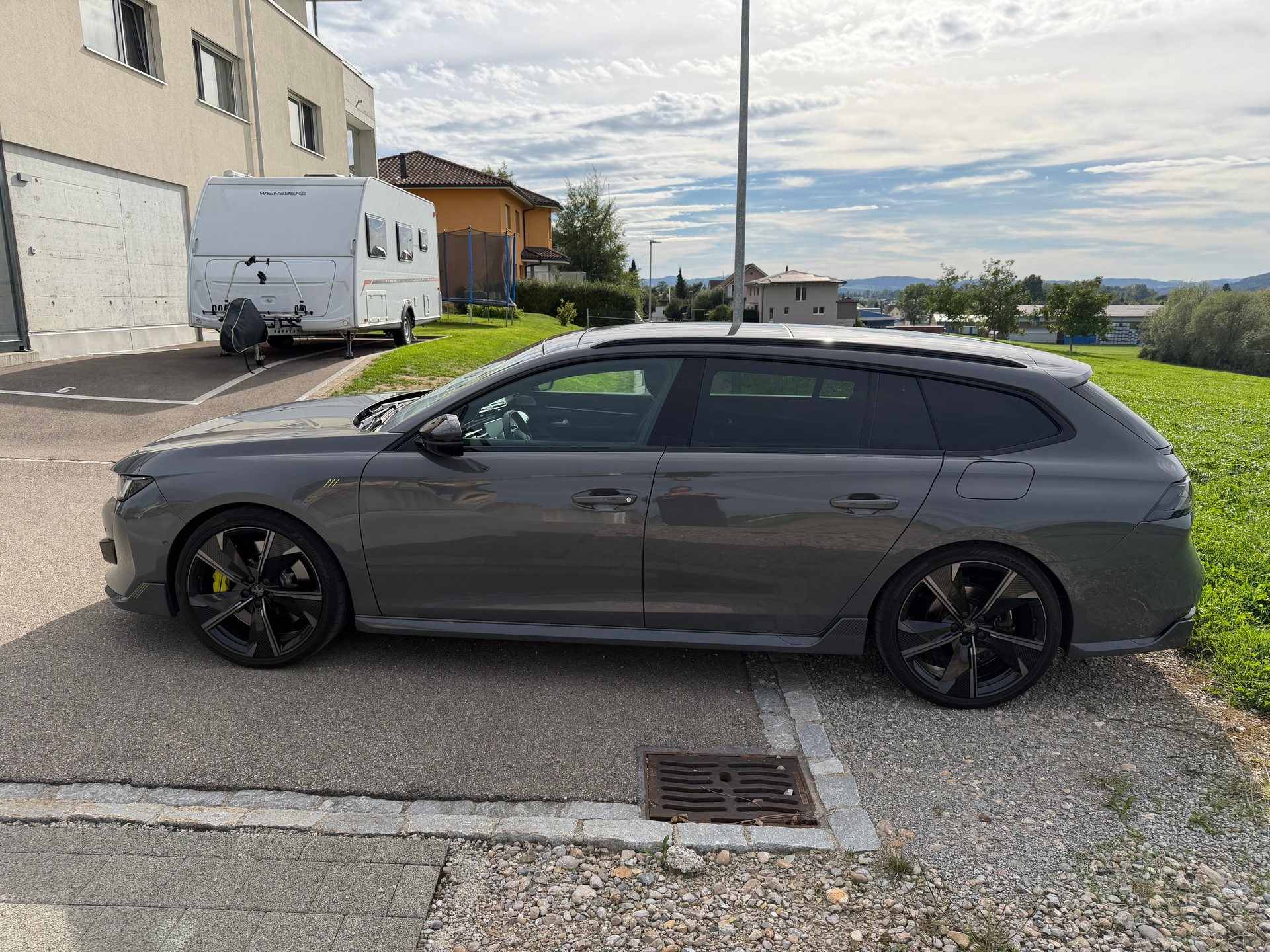 PEUGEOT 1.6 Plug-in Hybrid4 PSE-image-2