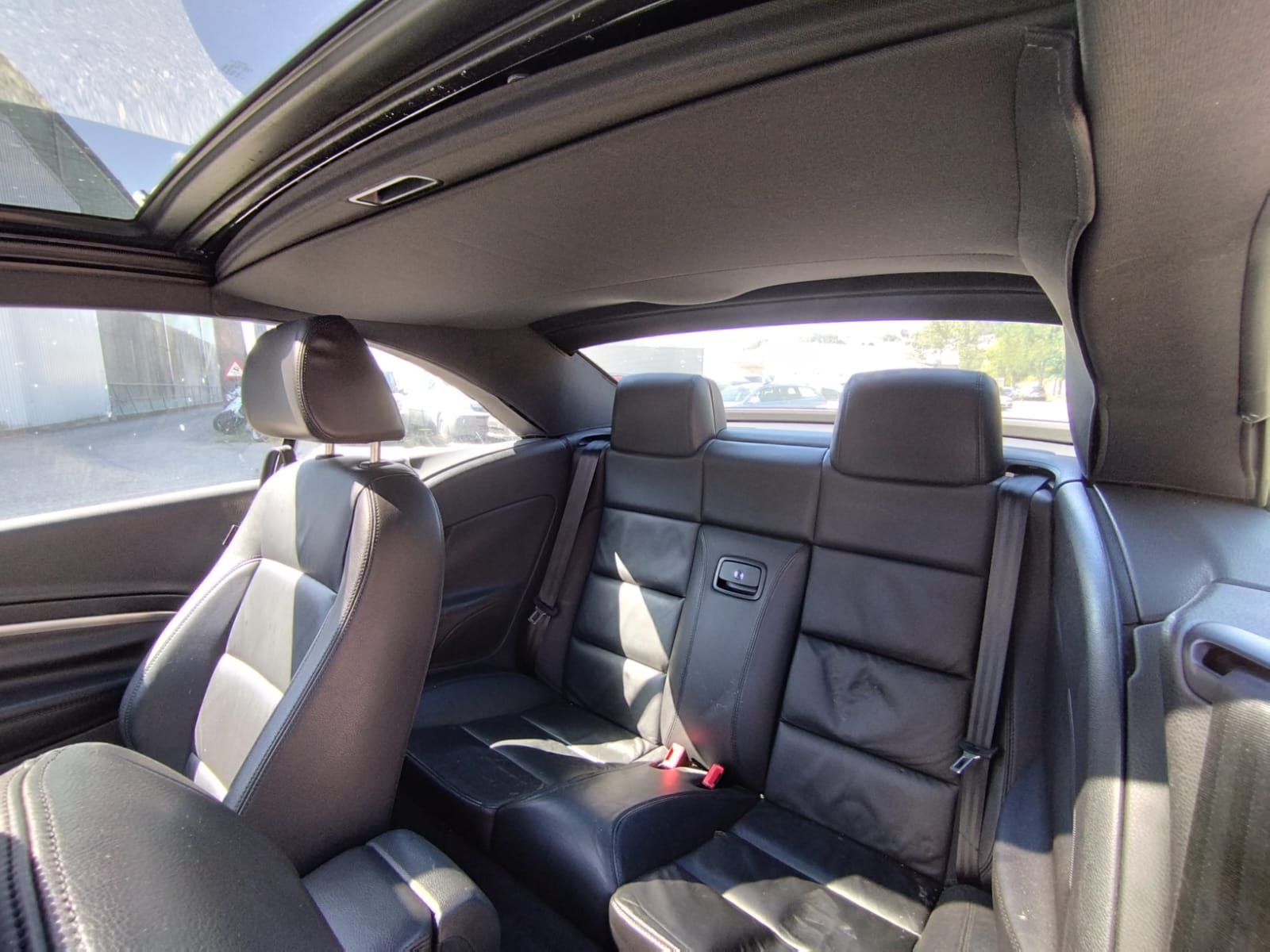 VW Eos 2.0 FSI Turbo Fashion DSG-image-12