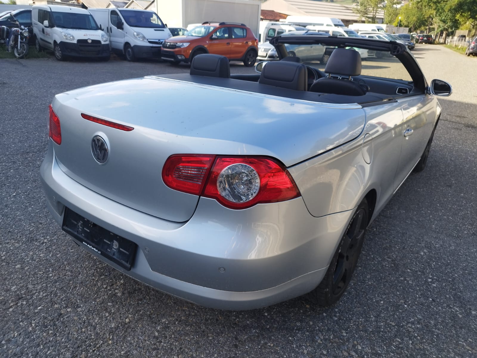 VW Eos 2.0 FSI Turbo Fashion DSG-image-3