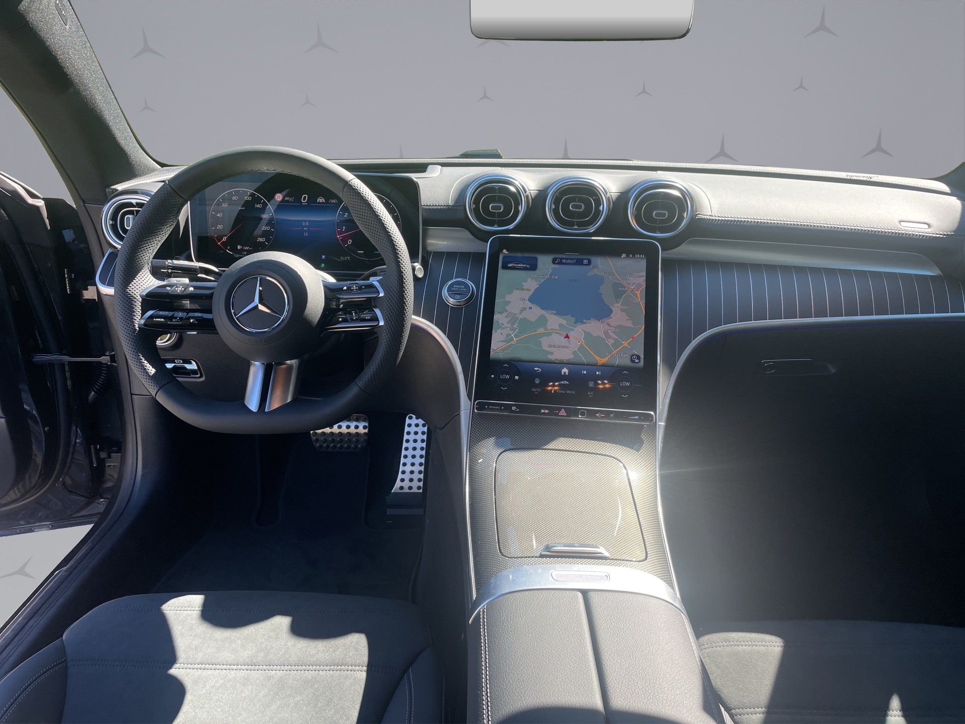 MERCEDES-BENZ CLE 300 Coupé AMG Line 4matic-image-12