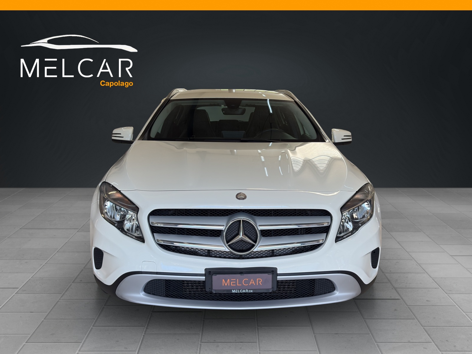 MERCEDES-BENZ GLA 200 CDI Urban 7G-DCT-image-2