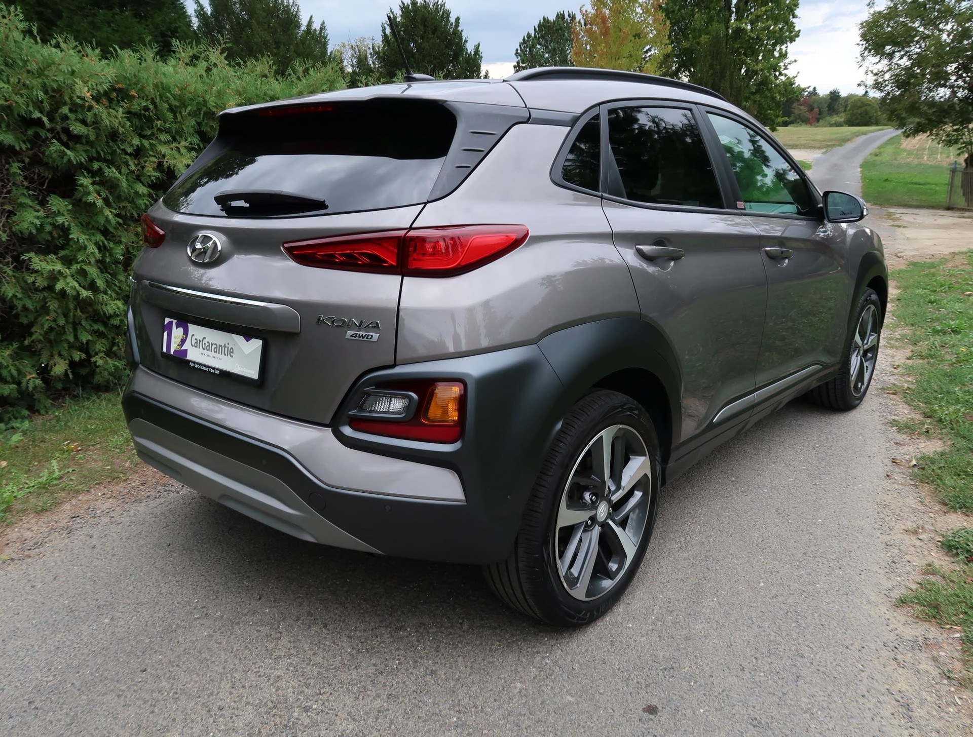 HYUNDAI Kona 1.6 T-GDi La.Plus4WD-image-4