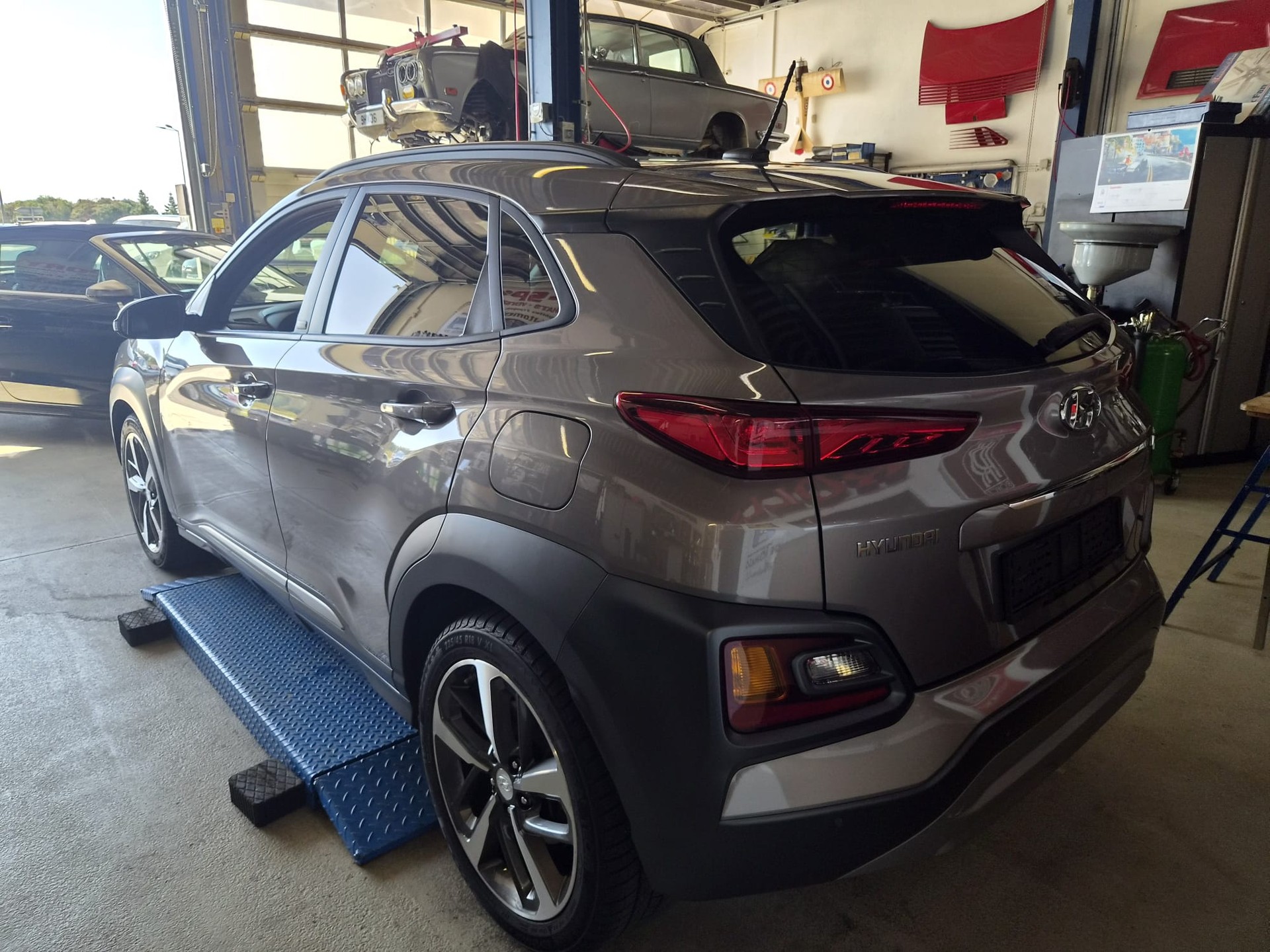 HYUNDAI Kona 1.6 T-GDi La.Plus4WD-image-1