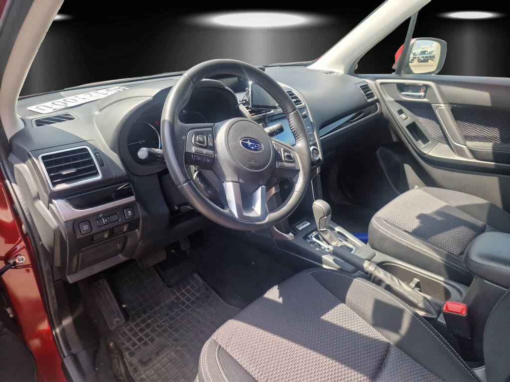 SUBARU Forester Station 2.0 D Swiss-image-8