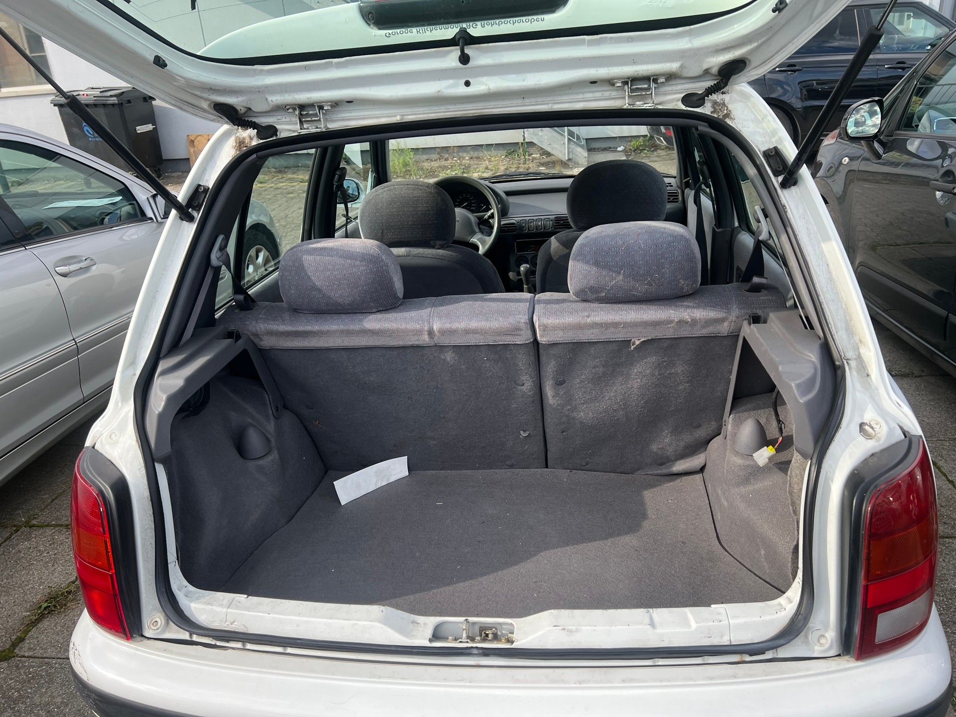 NISSAN Micra 1.3 SLX-image-5
