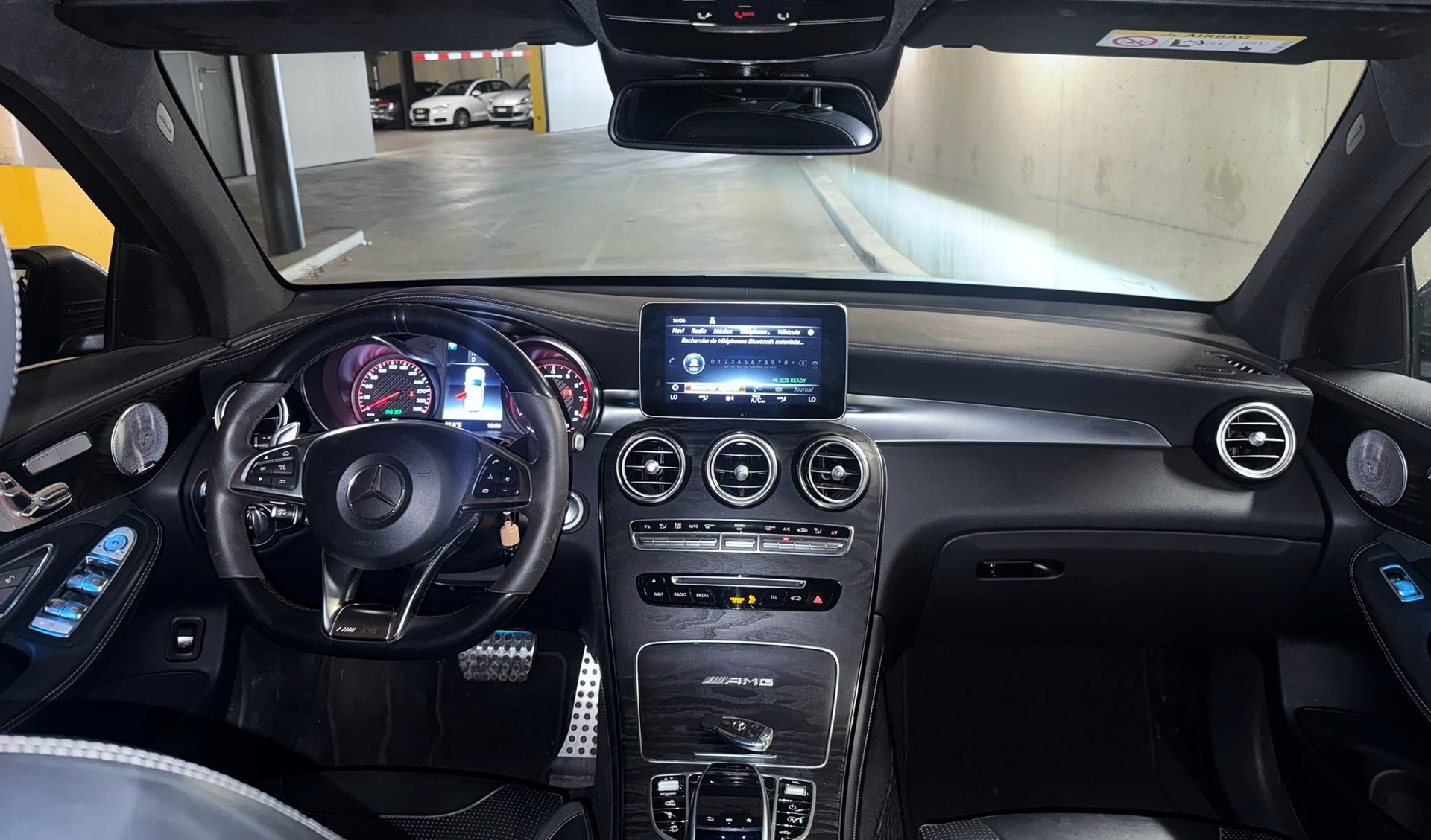 MERCEDES-BENZ GLC 63 S AMG 4Matic+ 9G-Tronic-image-10