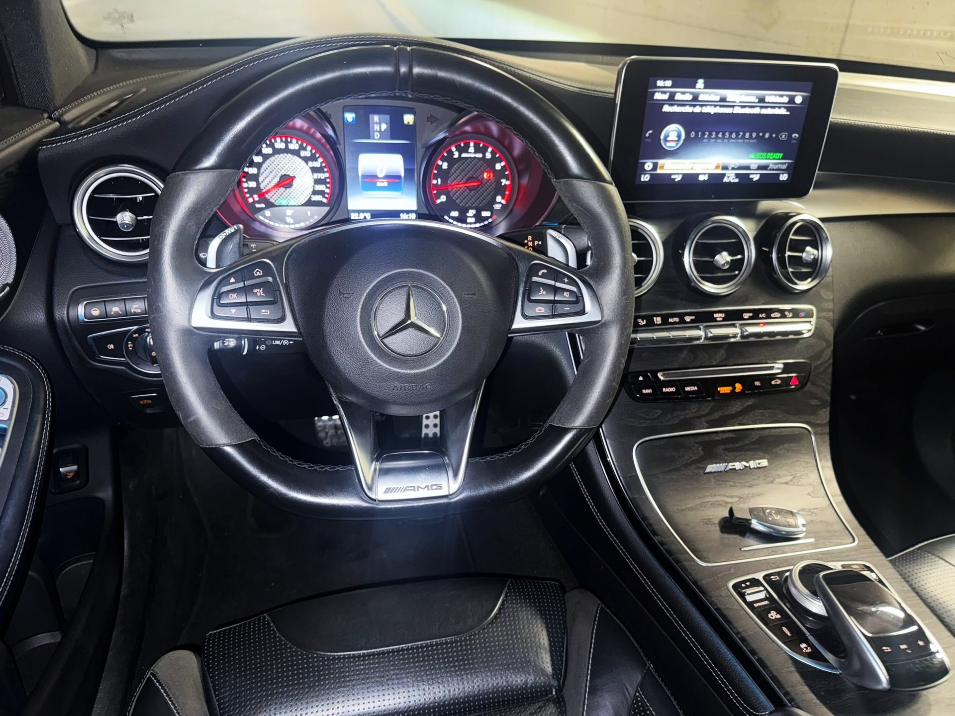 MERCEDES-BENZ GLC 63 S AMG 4Matic+ 9G-Tronic-image-9