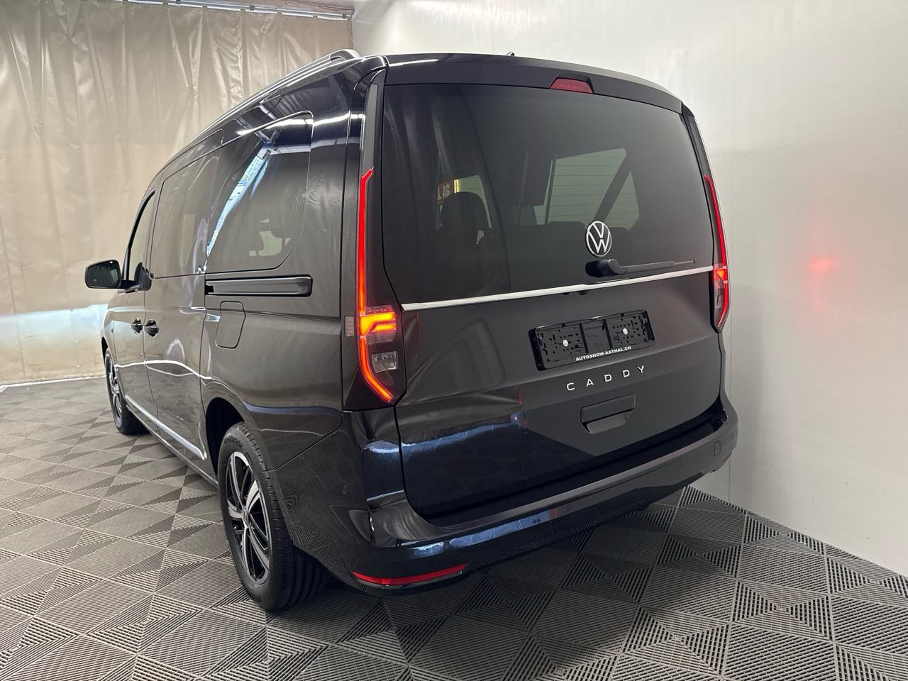 VW Caddy Maxi 1.5 TSI Style DSG-image-12