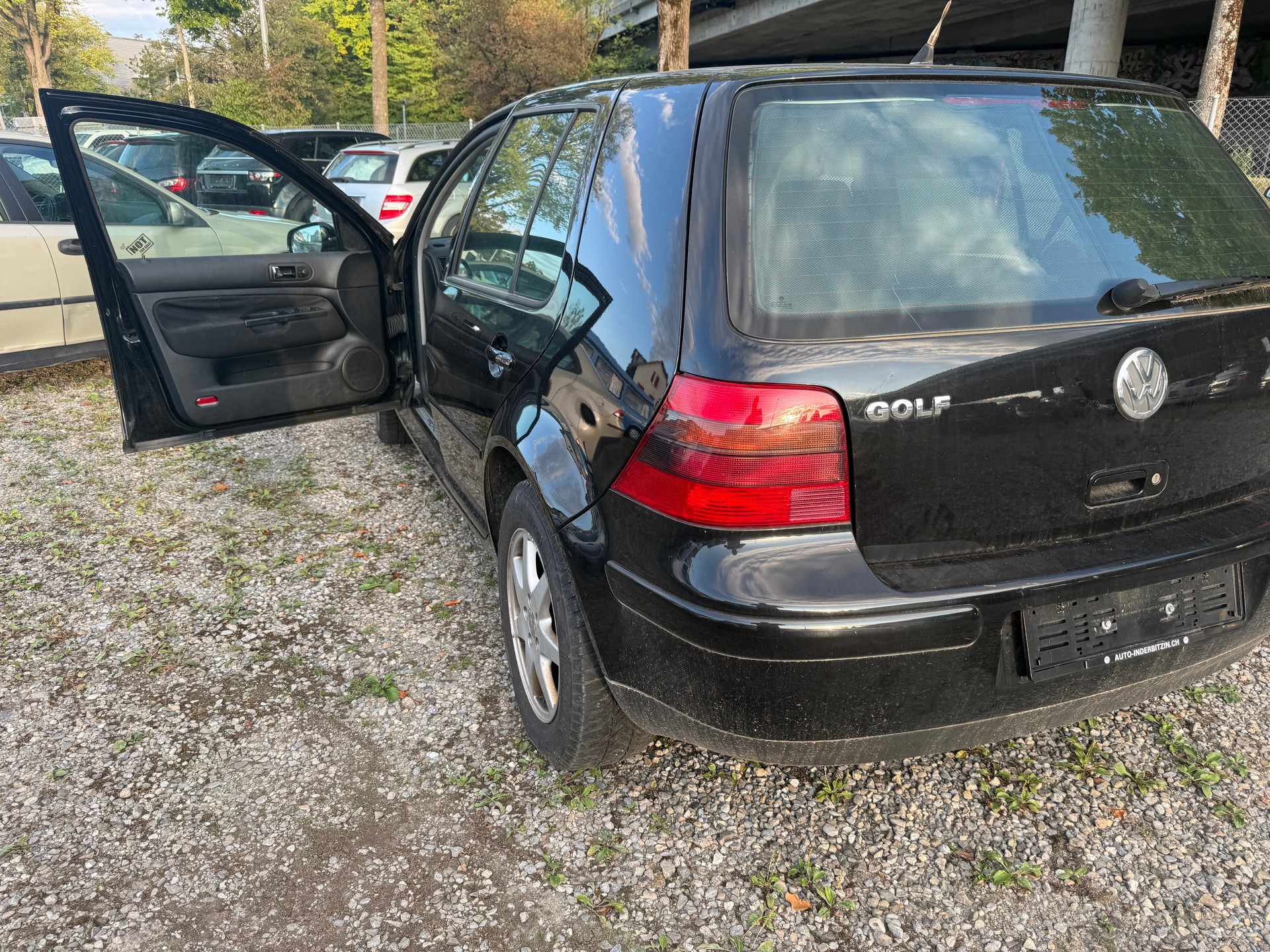 VW Golf 2.0-image-4