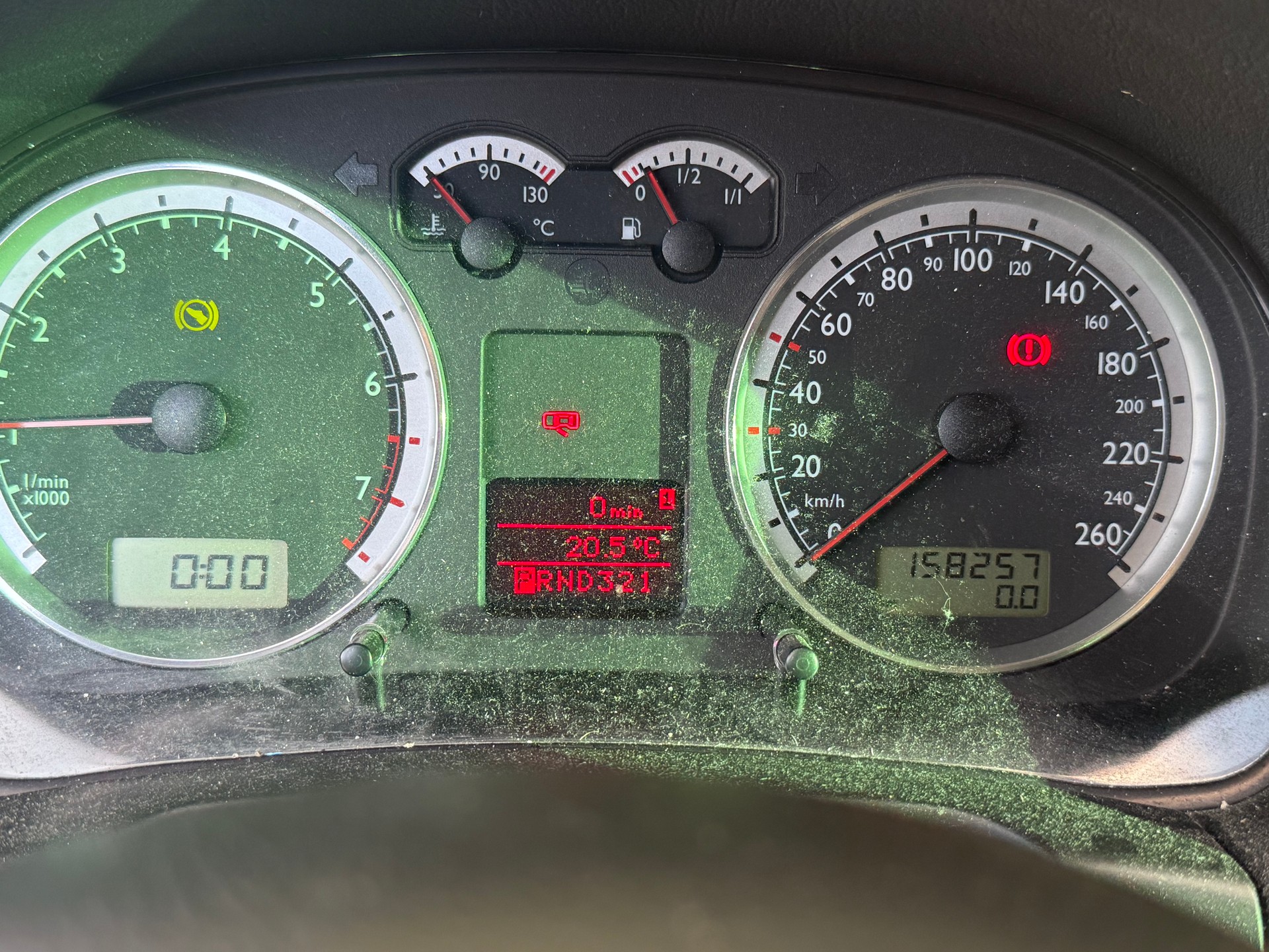 VW Golf 2.0-image-9