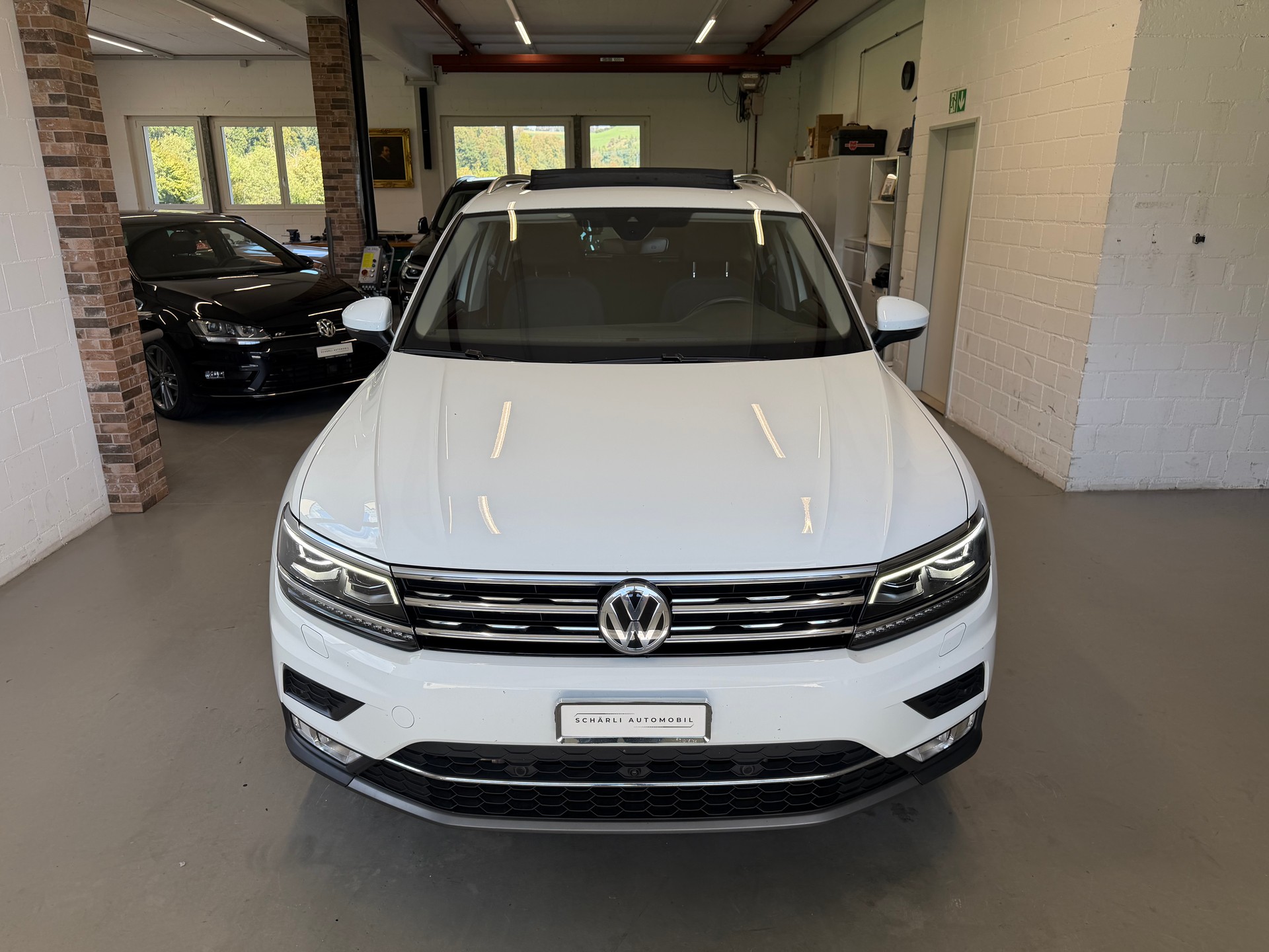 VW Tiguan 2.0TSI Highline 4Motion DSG-image-1