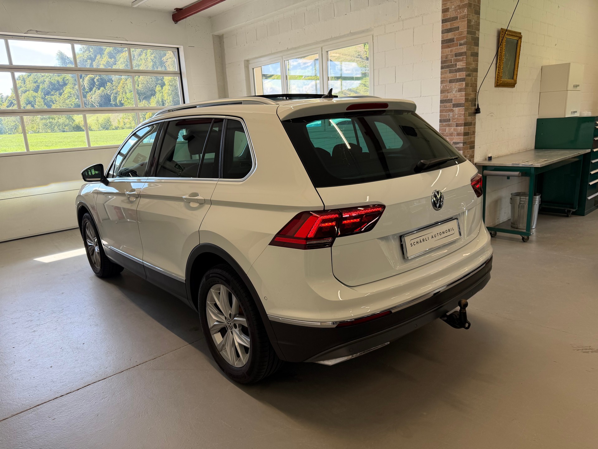 VW Tiguan 2.0TSI Highline 4Motion DSG-image-4