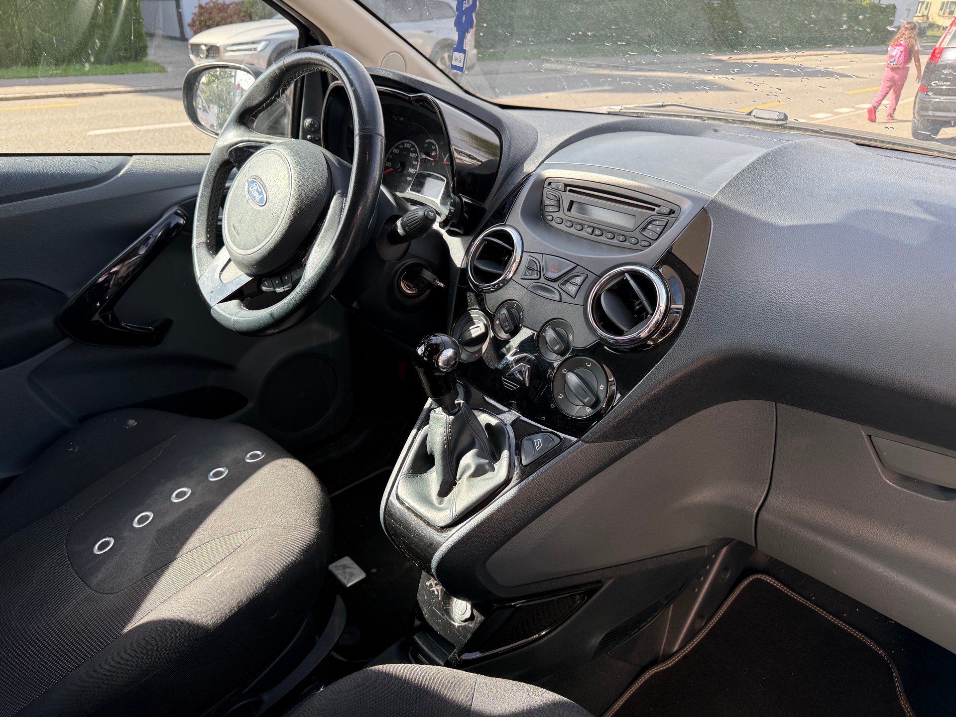 FORD KA 1.25 Ambiente-image-9